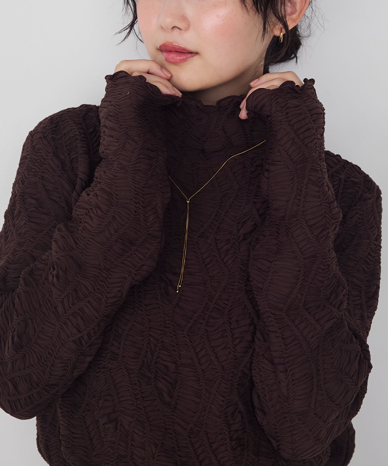 forksy.】ジオメトリックデザイン シアーハイネックメローロング