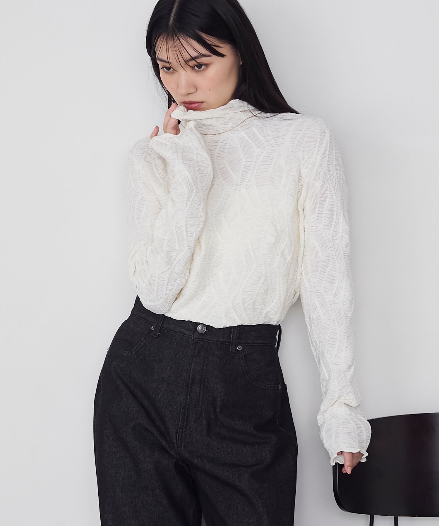 forksy.】ジオメトリックデザイン シアーハイネックメローロング