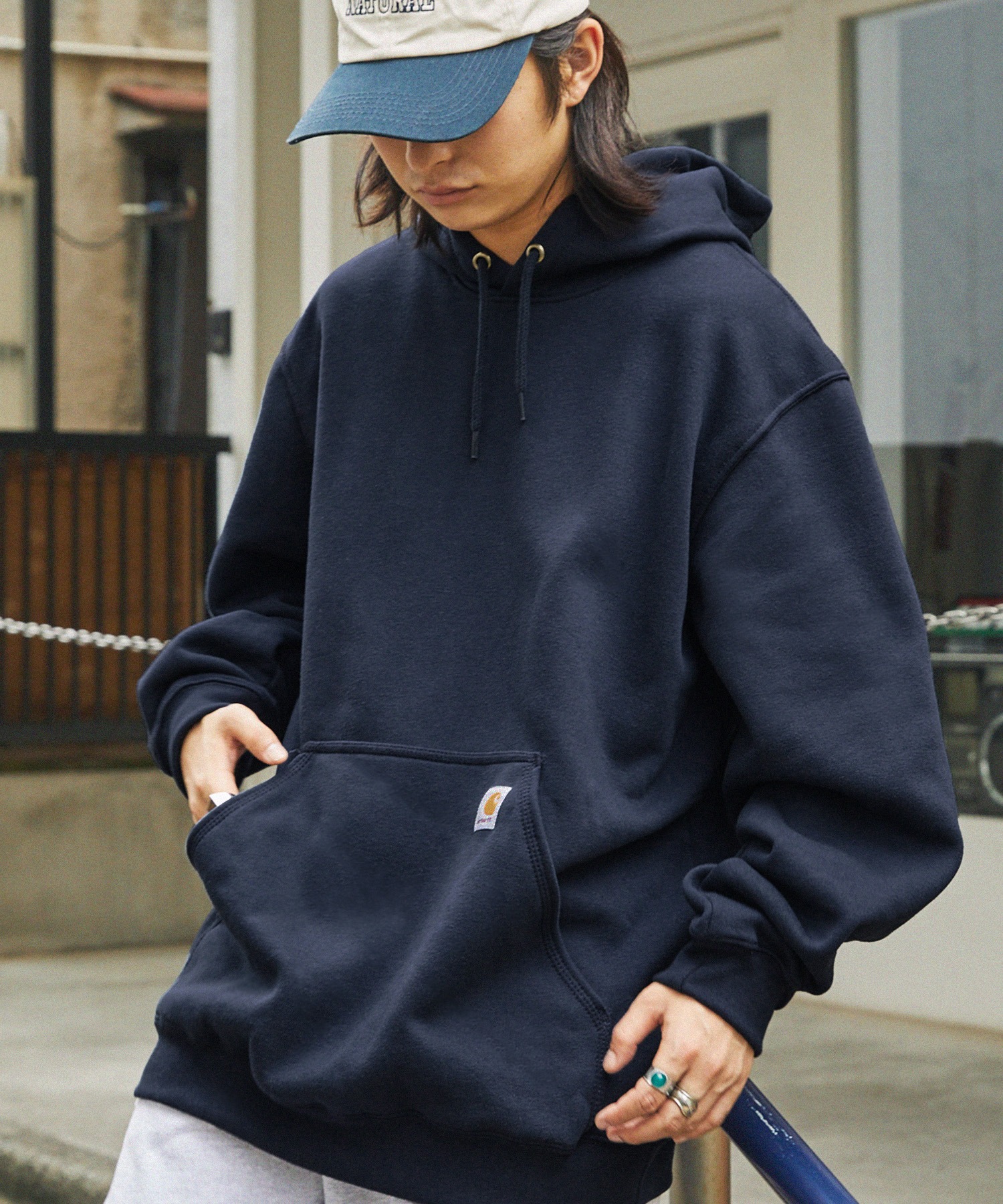 carhartt(カーハート) Hooded Sweatshirt　オーバーサイズ プルオーバーパーカー