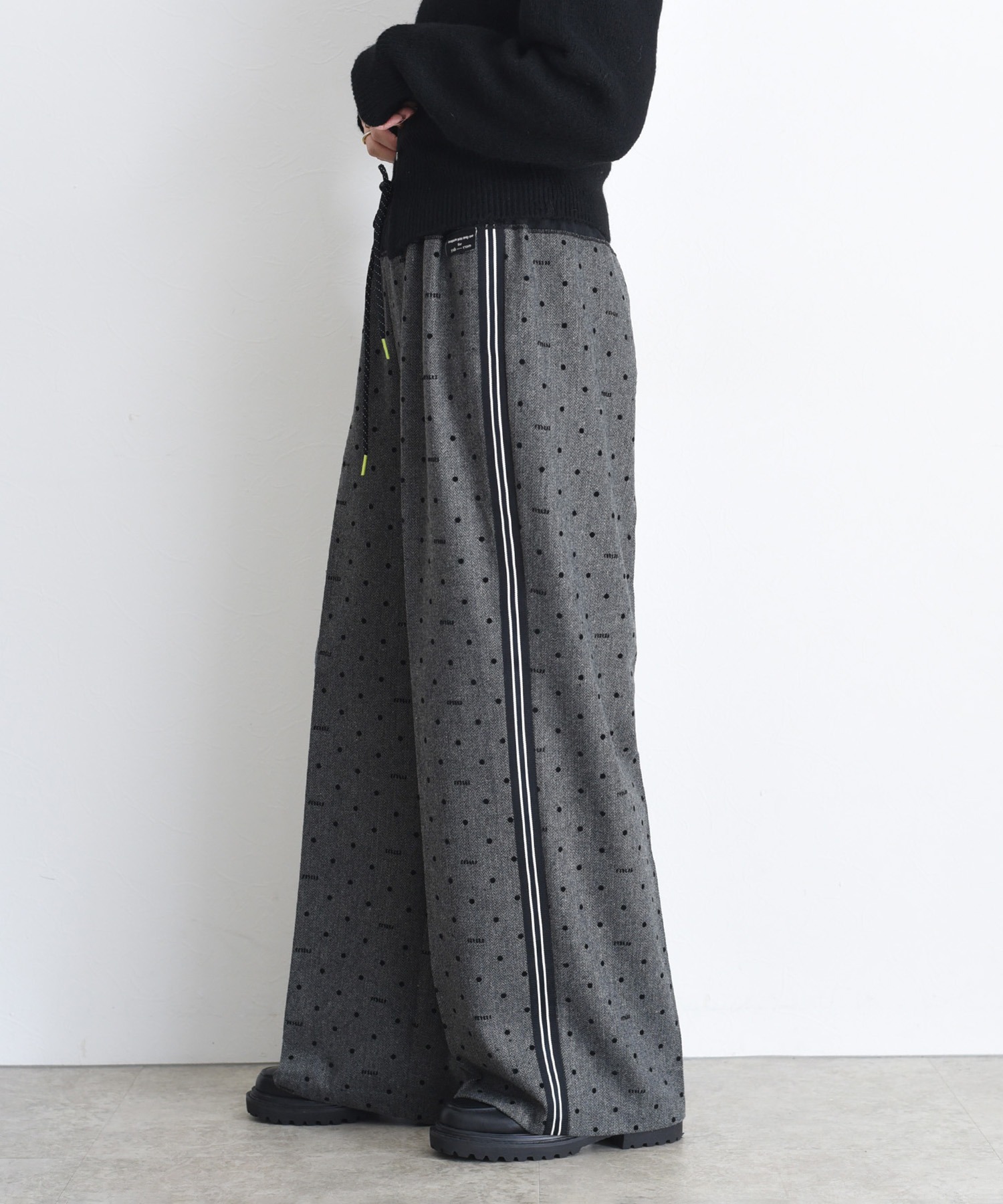 ドットフロッキーサイドラインパンツ Eimee Law│Eimee Law & LHELBIE