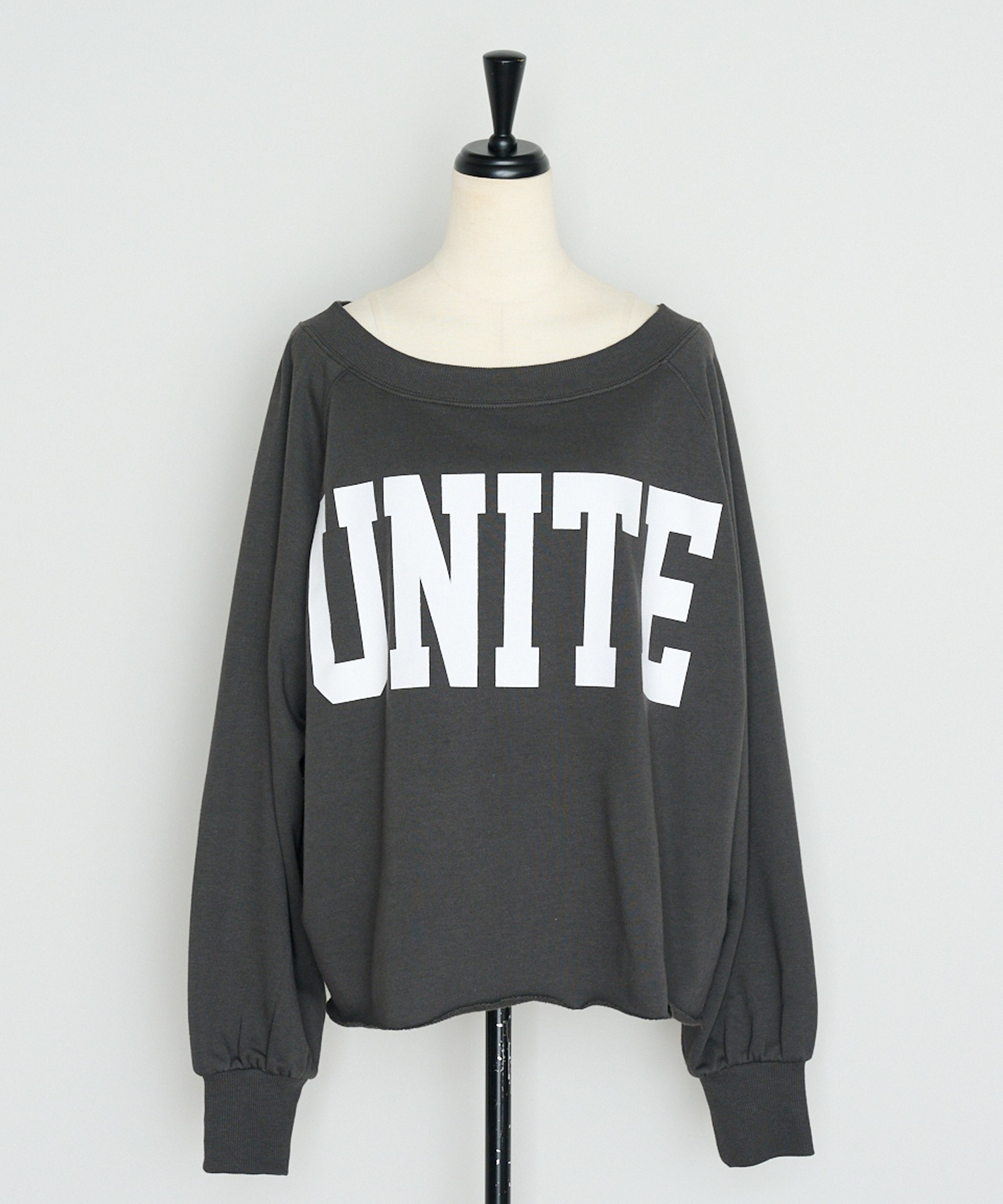 CHARCOAL-GRAY