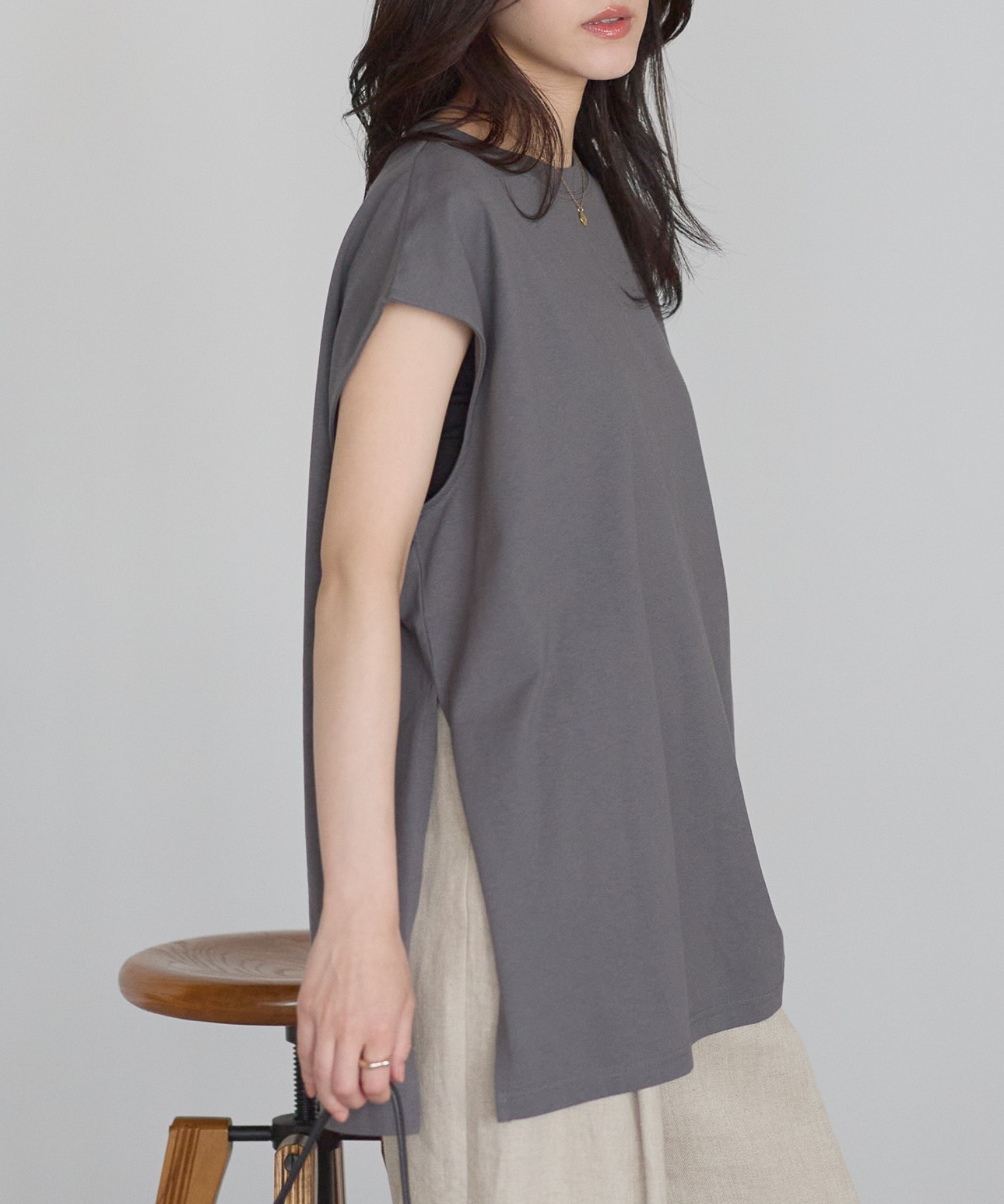 model：161cm 着用サイズ；F