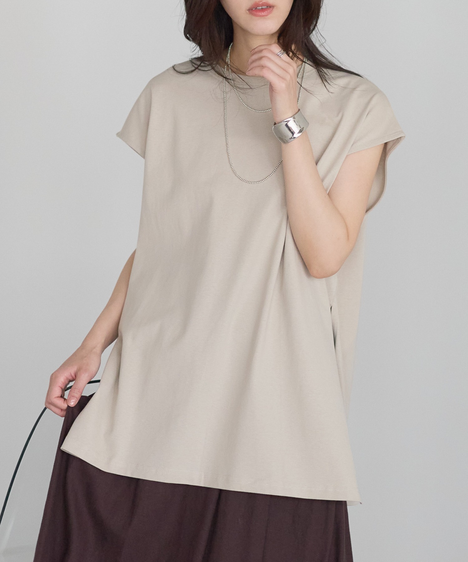 model：161cm 着用サイズ；F