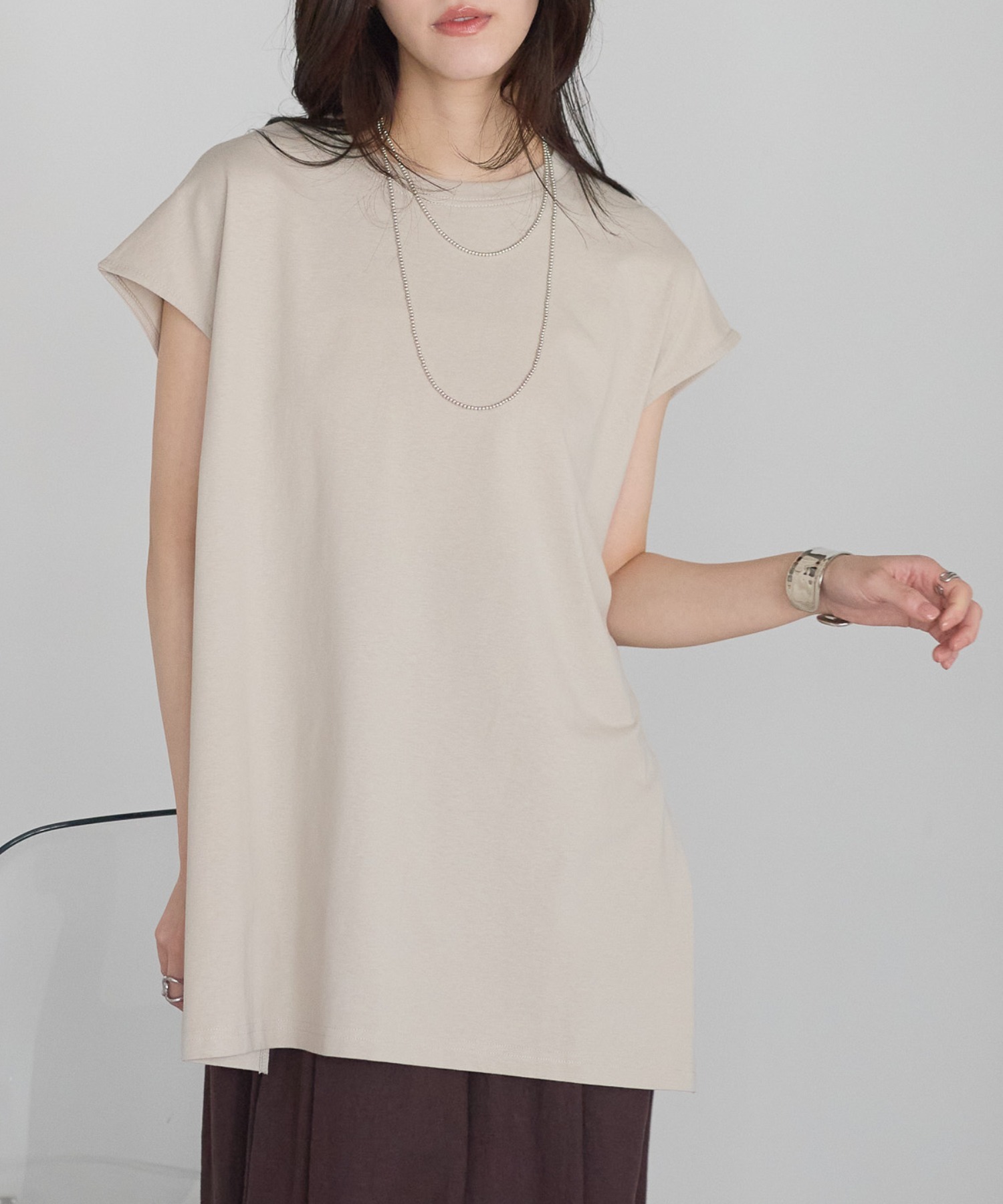 model：161cm 着用サイズ；F