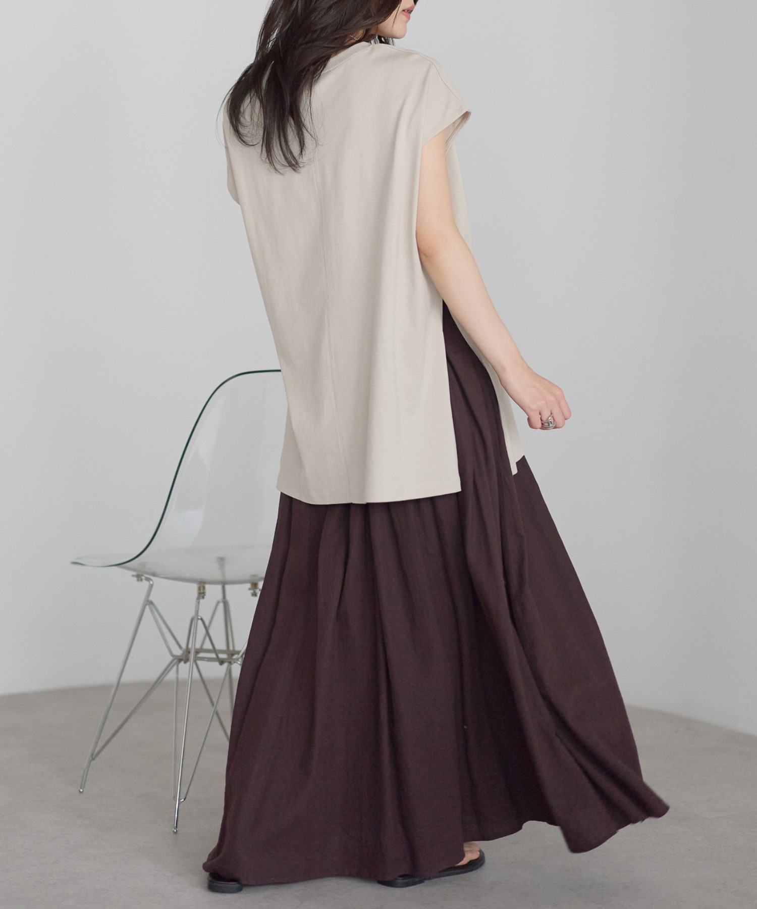 model：161cm 着用サイズ；F