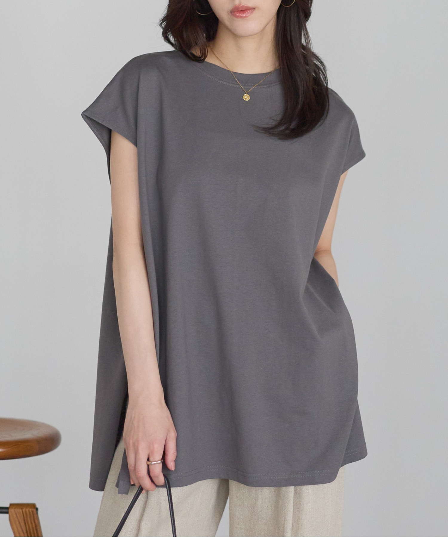 model：161cm 着用サイズ；F