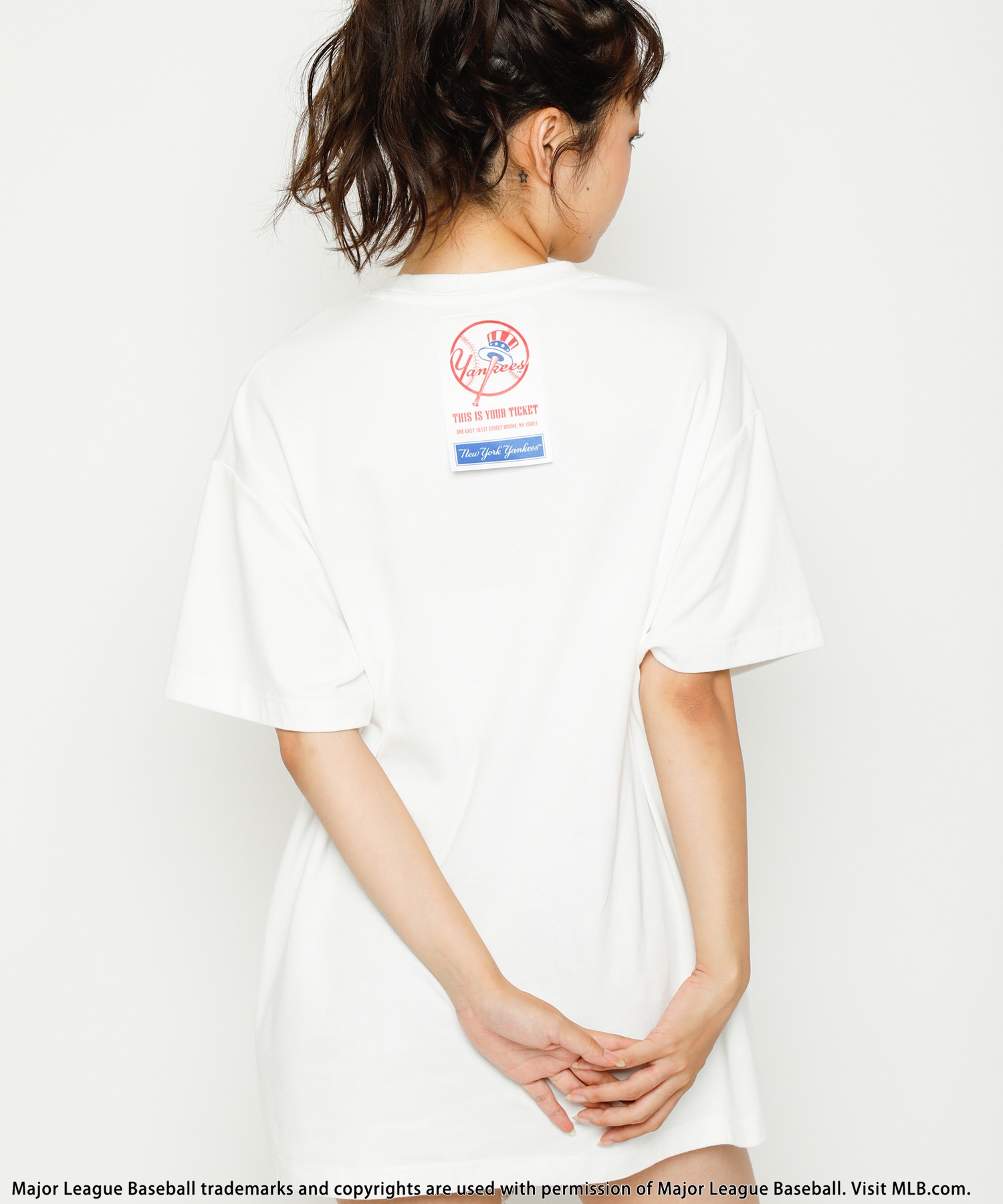 【MLB】オーバーサイズバックタグTシャツ