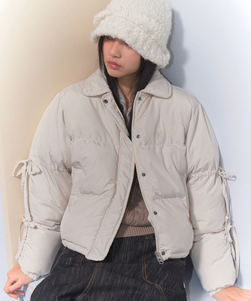 NASTY FANCY CLUB★韓国★人気★RIBBON COLLAR SHORT PUFFER 3色 A'GEM/9 × .kom 『 FANCY CLUB/ファンシークラブ』 RIBBON
