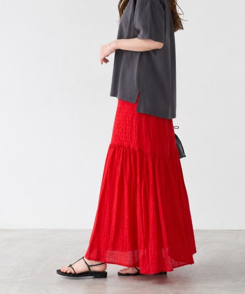 model：163cm / size：F