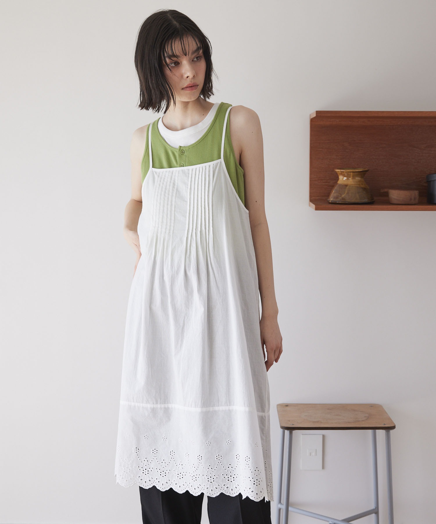 【タグ付き新品】ダイアゴナルチュニック ホワイト 再入荷　plage Unblend】スカラップレース ＆ タックデザイン キャミチュニック