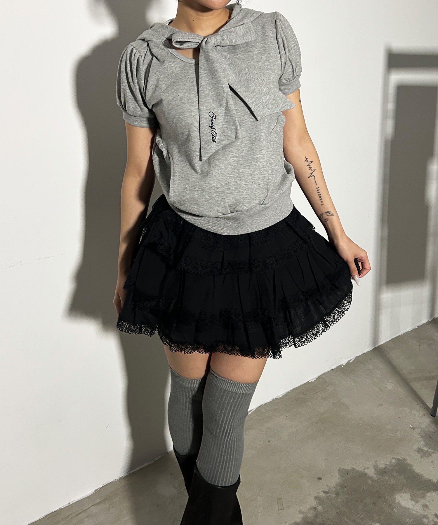 A'GEM/9 × .kom 『.KOM/ドットケーオーエム』 フリルスカート