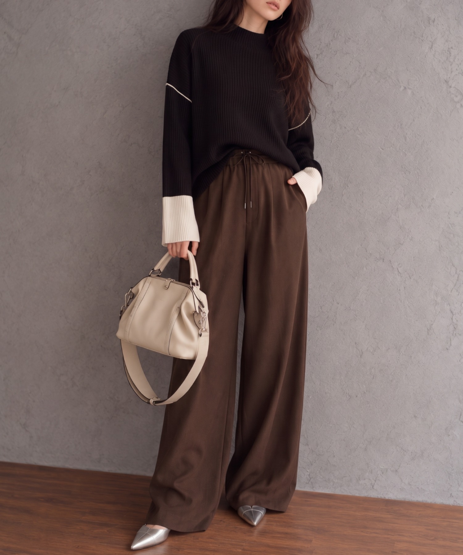 モデル身長；158cm
着用サイズ：FREE