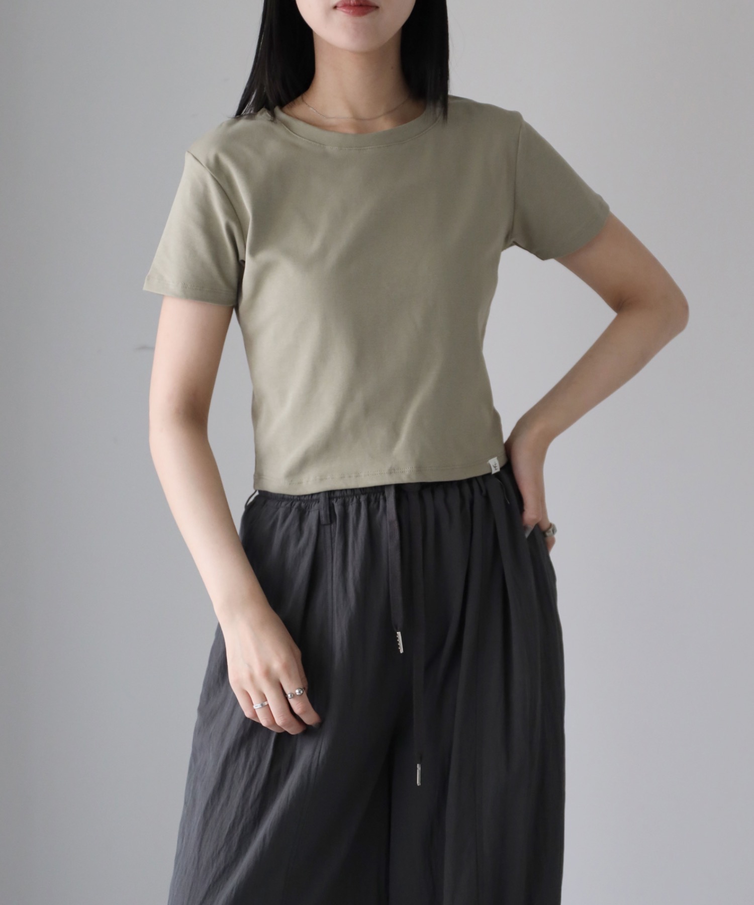 model：164cm. 着用サイズ：FREE