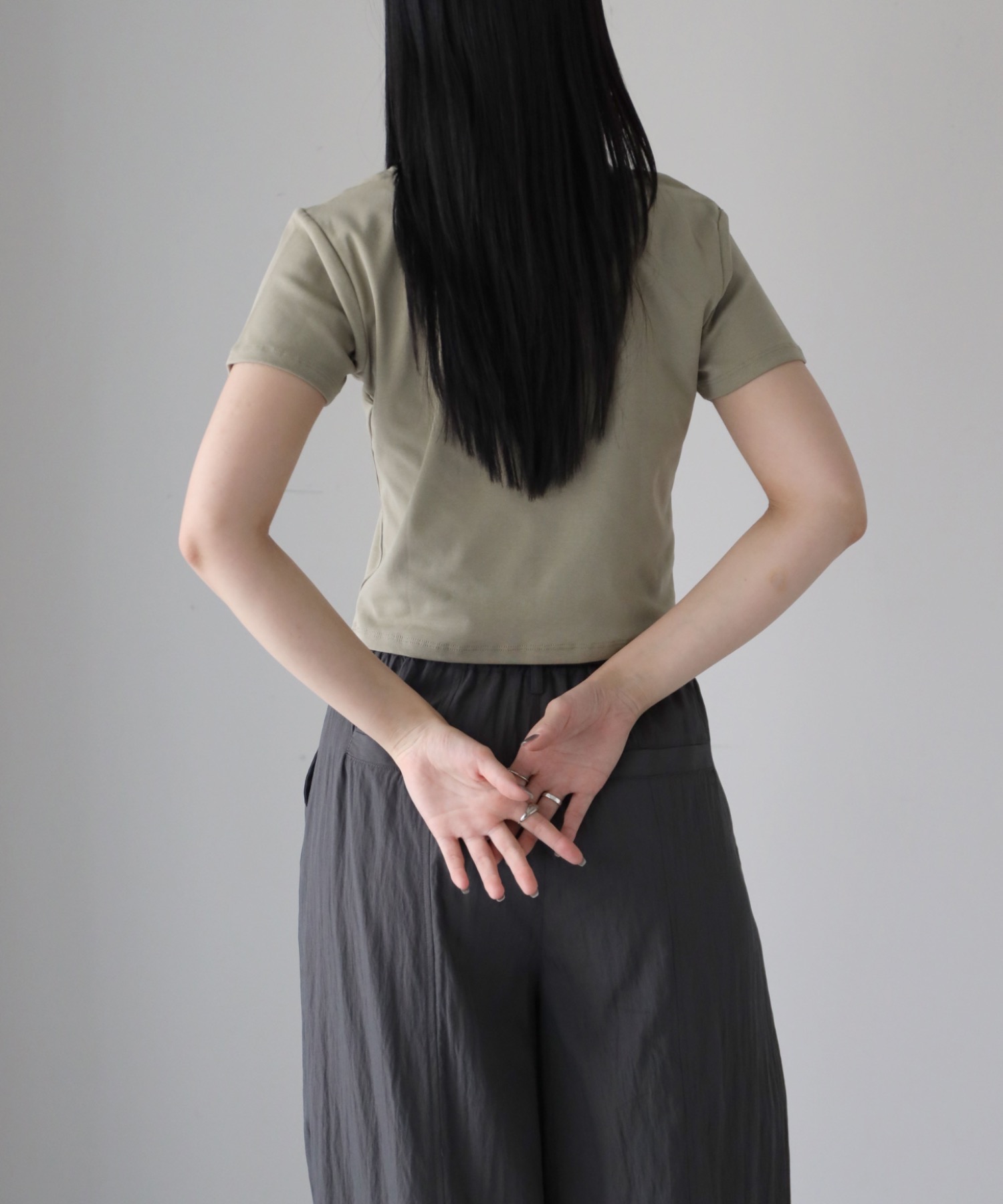 model：164cm. 着用サイズ：FREE