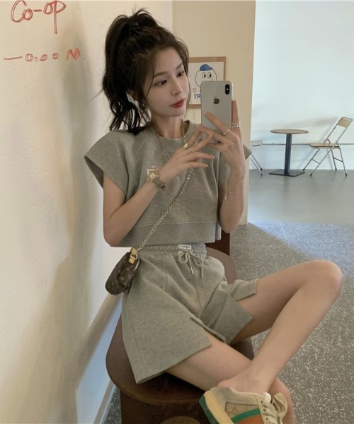 A'GEM/9 × .kom『.kom/ドットケーオーエム』クロップド ショーツ