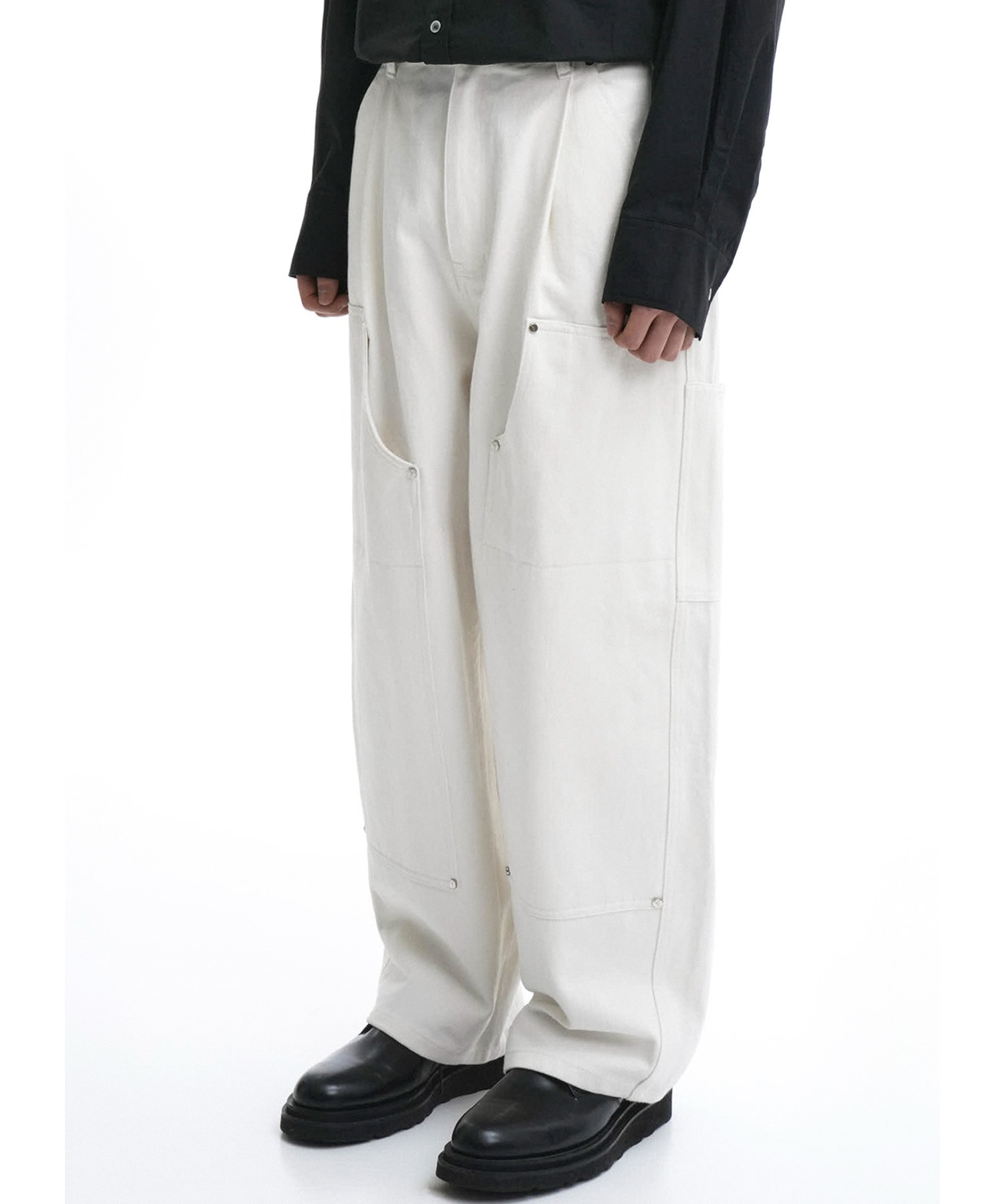 OY/オーワイ』 CARPENTER TUCK PANTS/カーペンタートラック