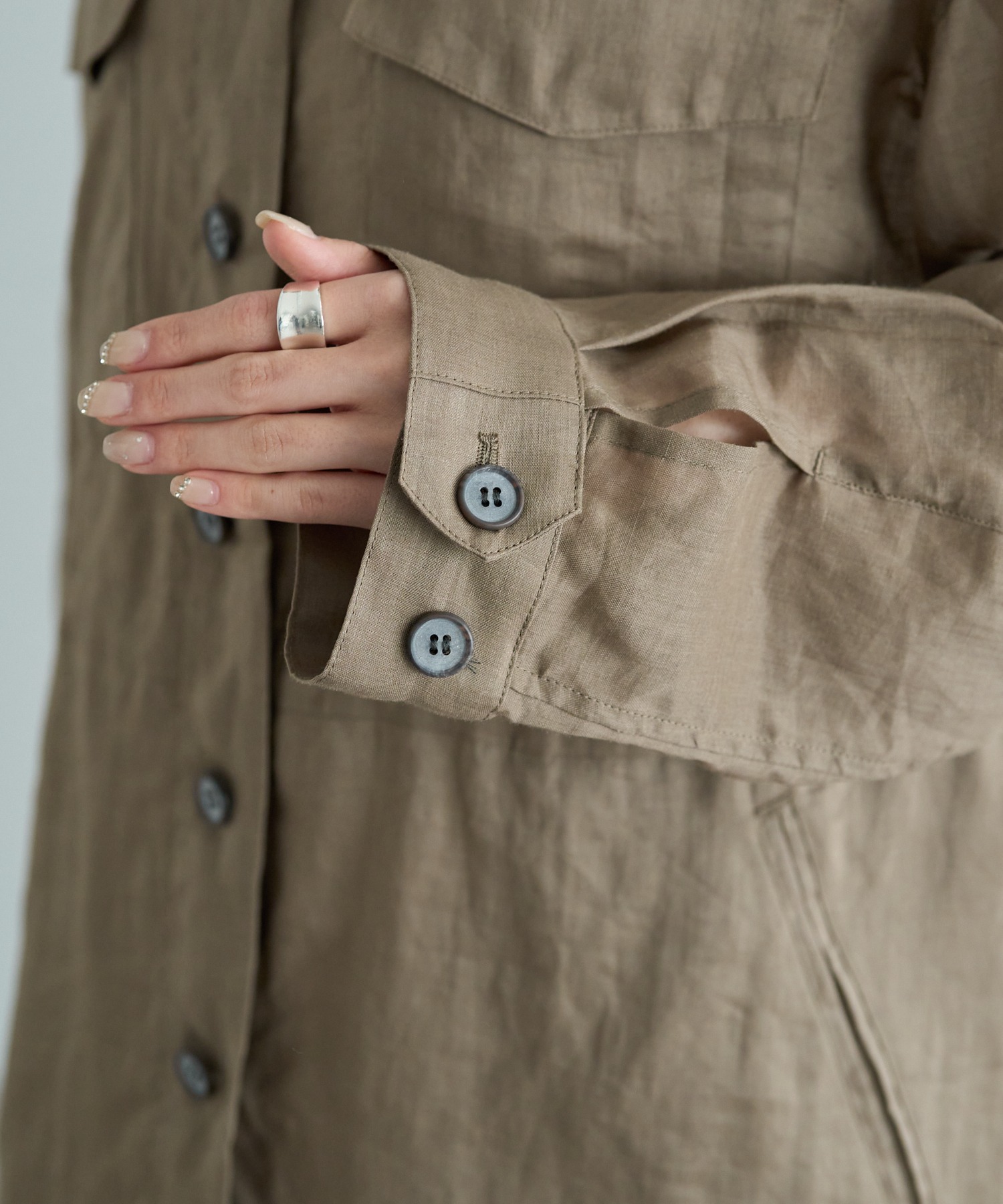 ラミーノーカラーサファリジャケット