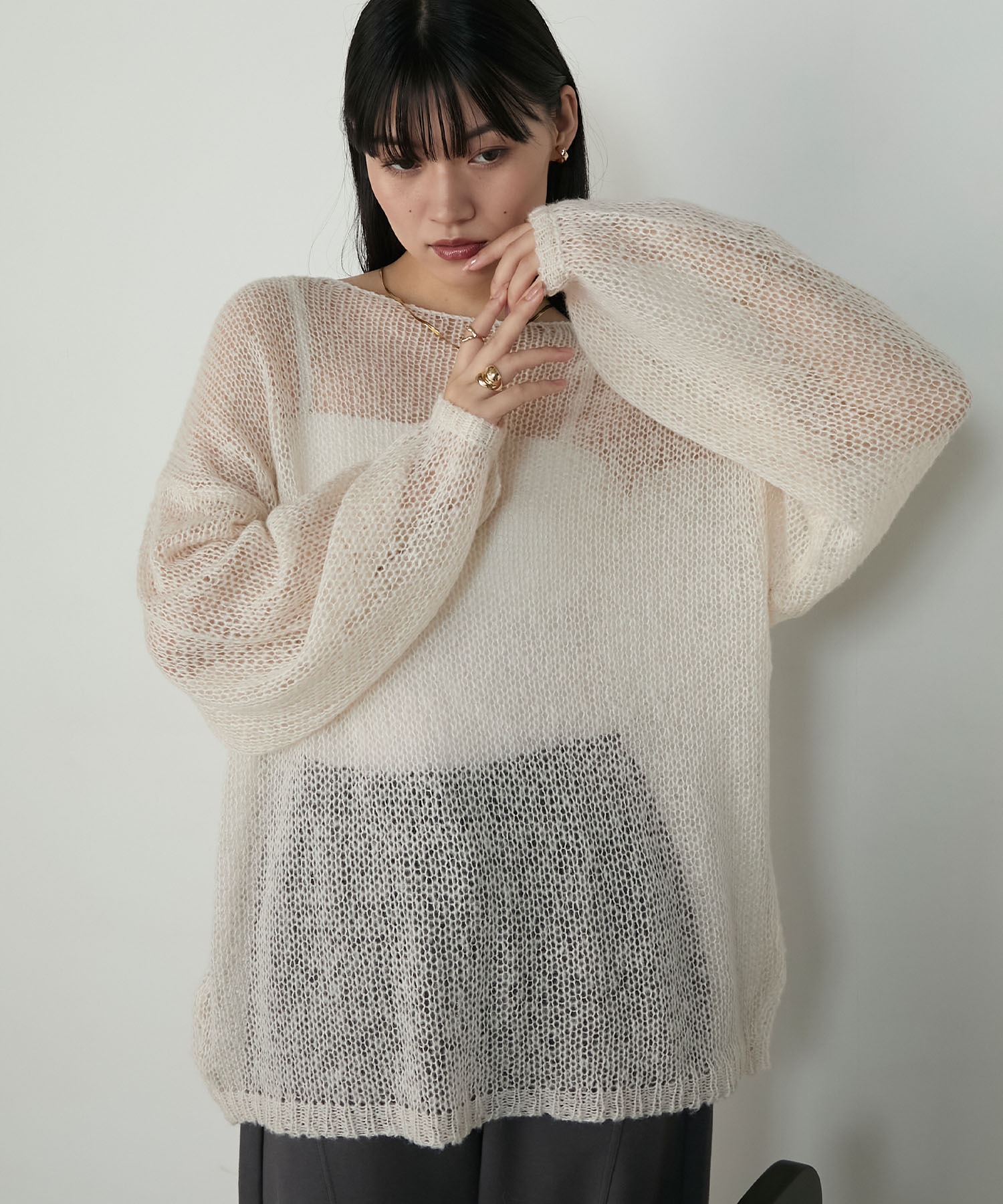 【GRANCY】グランシー プリントデザインシアーニット　ブラックMサイズ GRANCY】プリントデザインシアーニット ブラック M GRANCY】Print