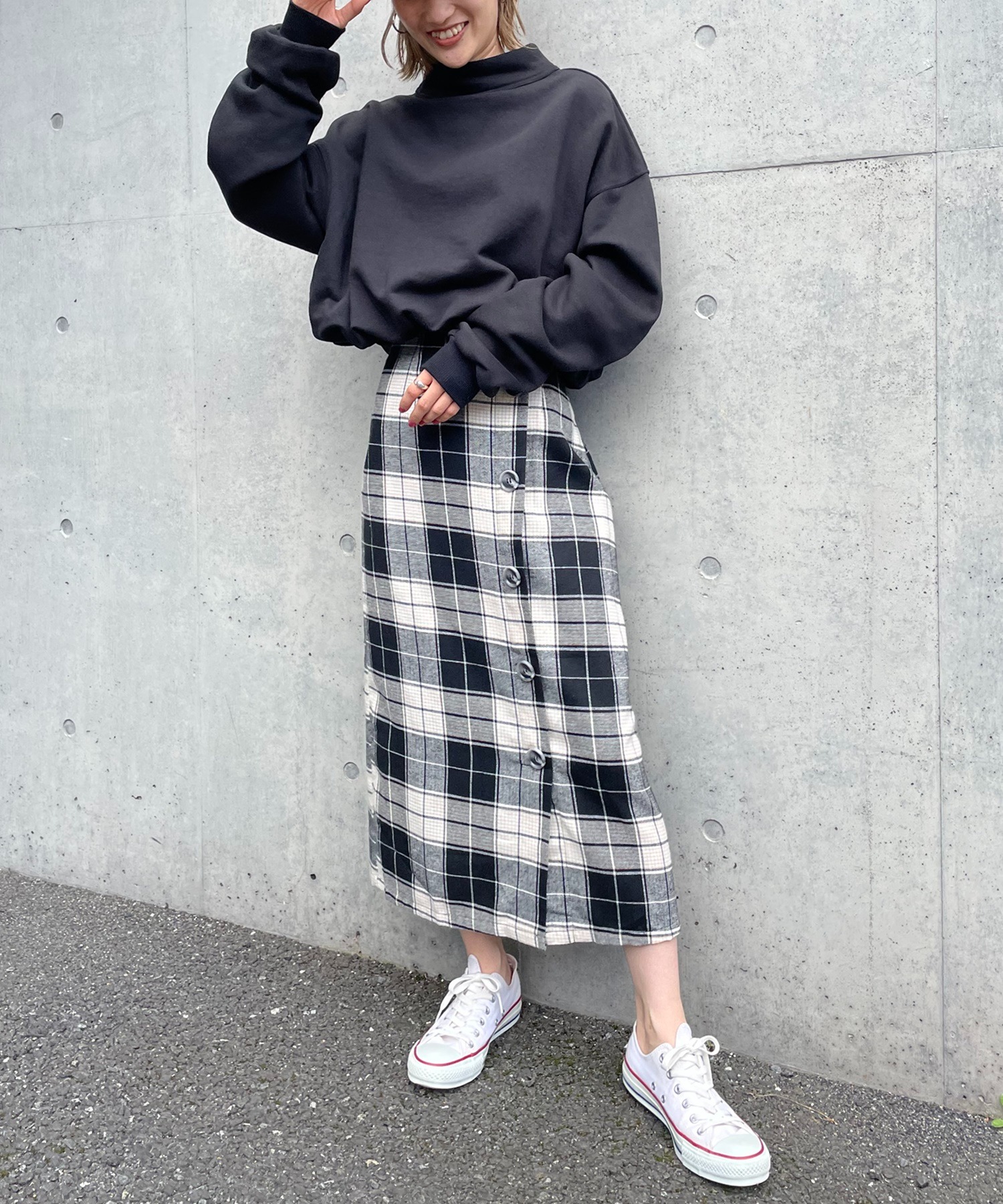 MEDI STRAIN CHECK SKIRT