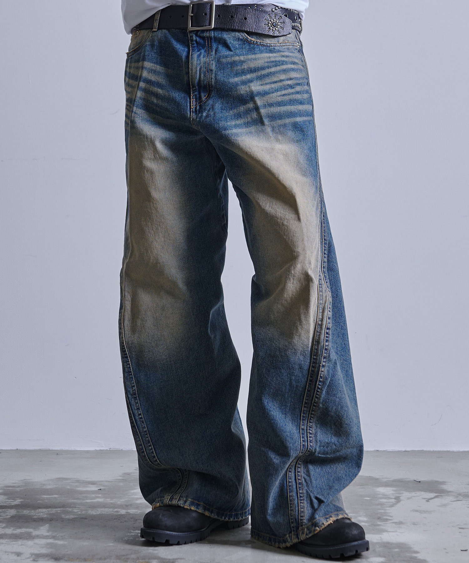 A'GEM/9 × .kom 『.kom/ドットケーオーエム』カットフレア カーブ