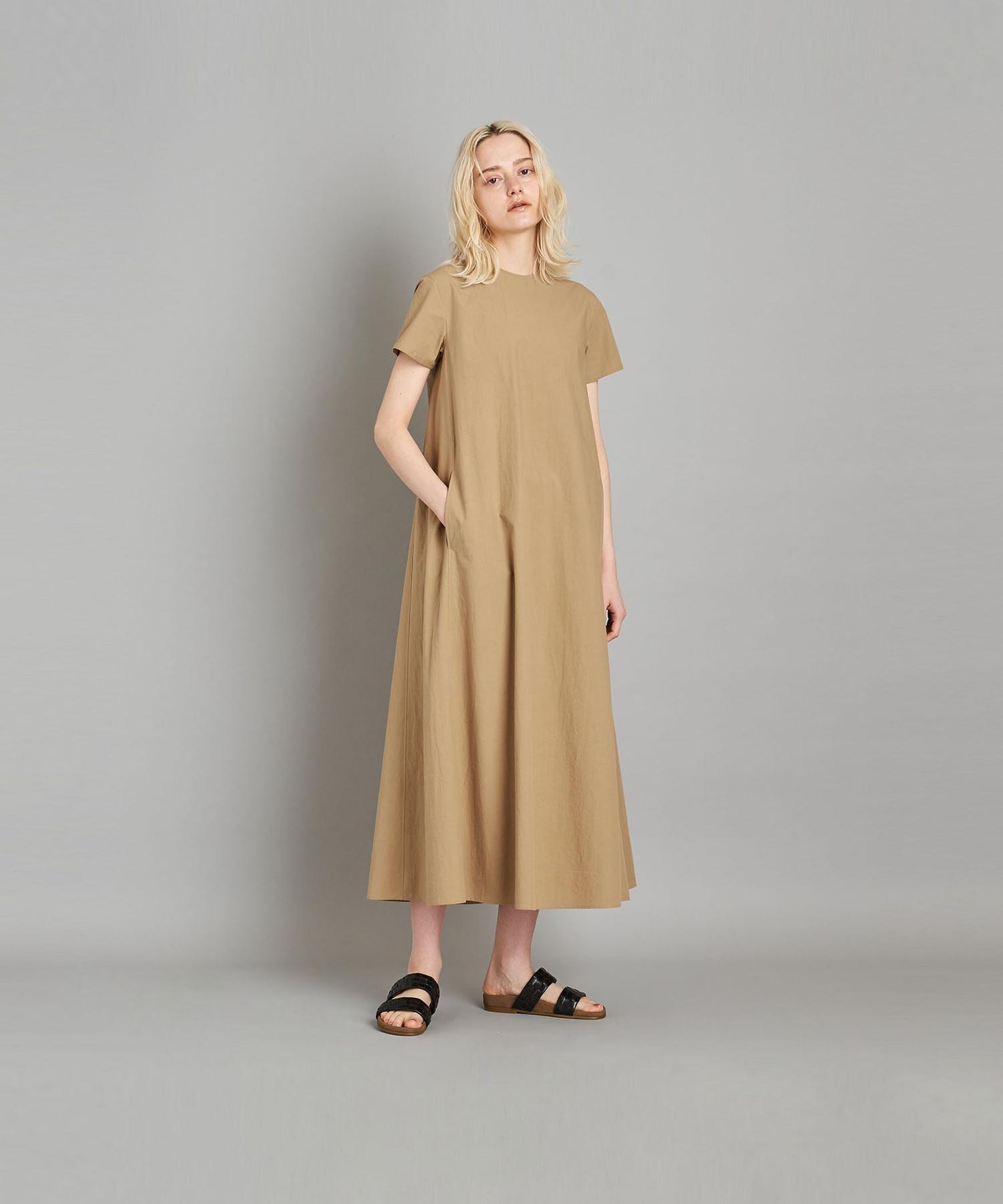 世界有名な ワンピース Alan 未使用 Steven ひざ丈ワンピース