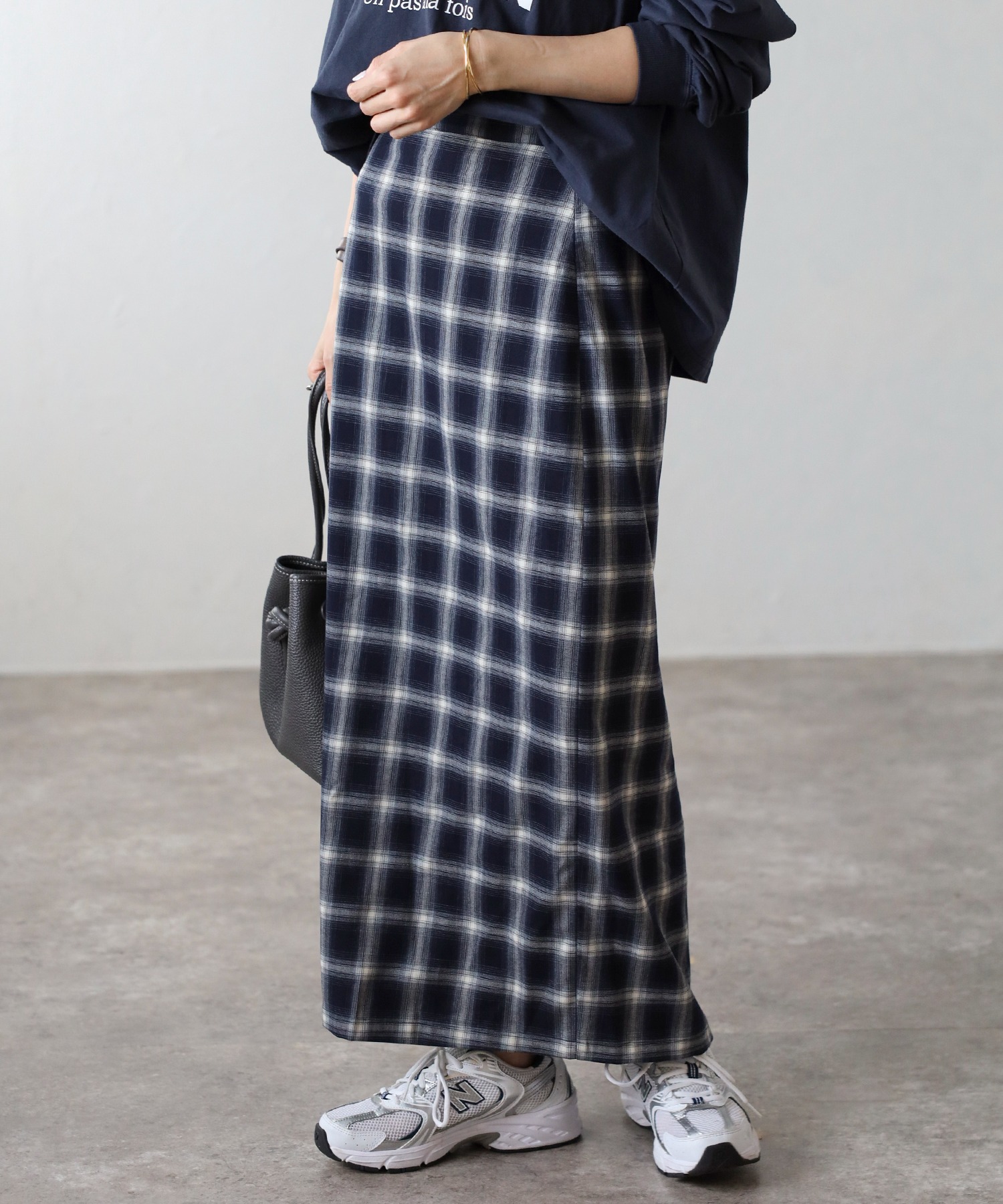 model：H165 着用サイズ：FREE