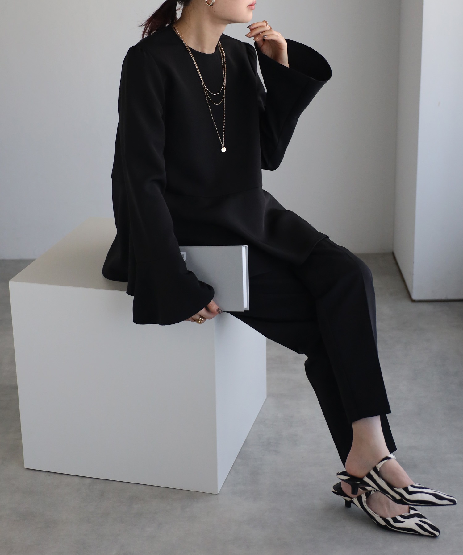 model：H158 着用サイズ：FREE