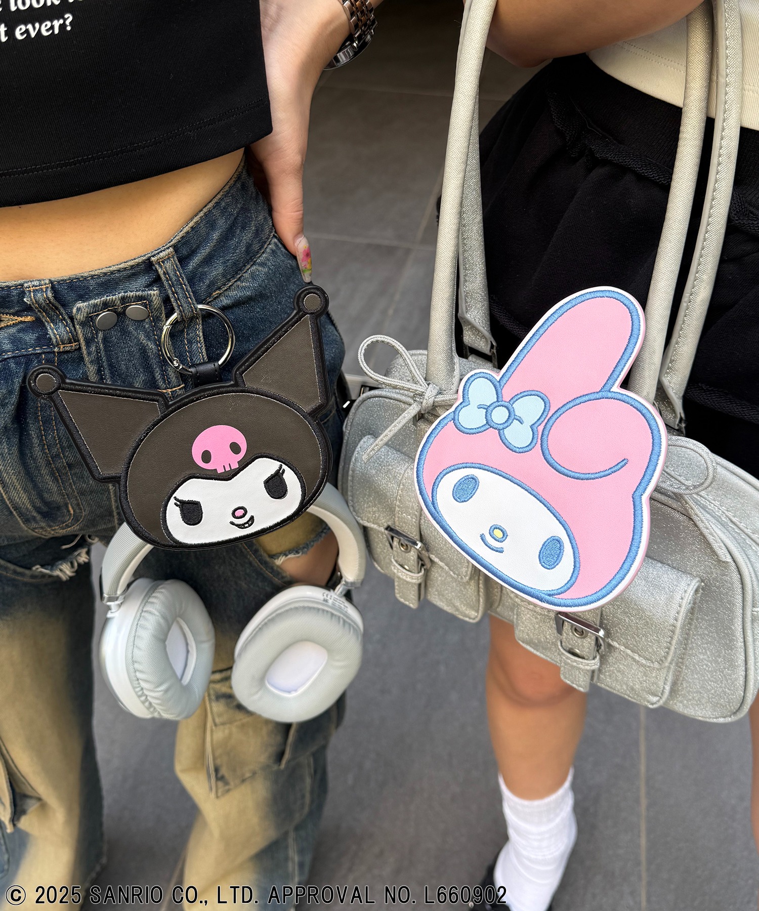 【新作入荷!!】 Sanrio characters/サンリオキャラクターズ】マルチポーチクロミ ヴァイスシュヴァルツブラウ