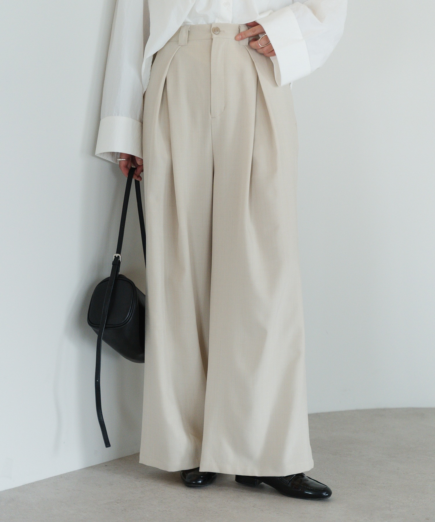 model：H158 着用サイズ：FREE
