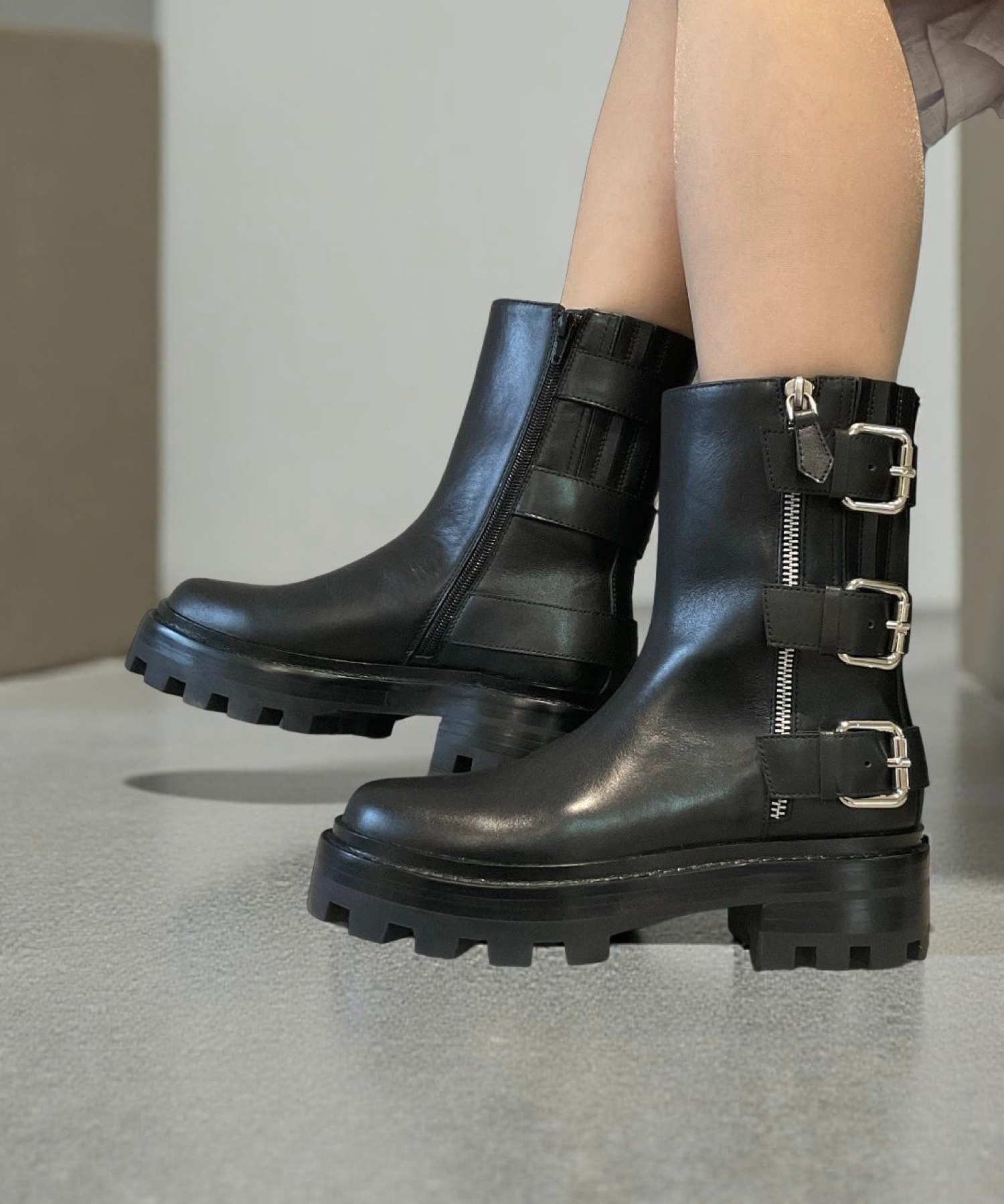 ベルトデザインブーツ Jeffrey Campbell│Jeffrey Campbell OFFICIAL