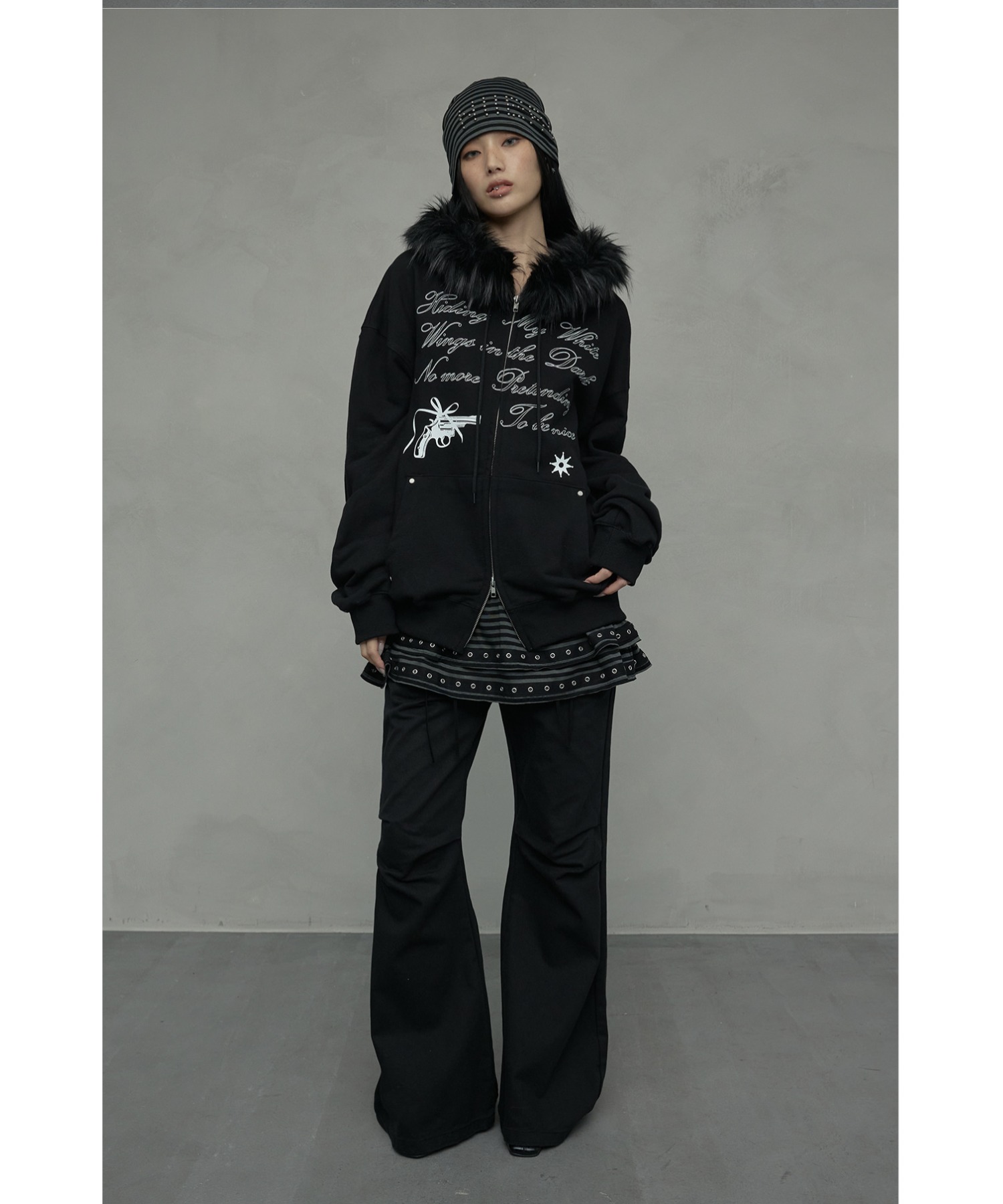 A'GEM/9 × .kom 『NIIER NOR/ニアノア』 KILL SHOT FUR HOOD ZIP-UP