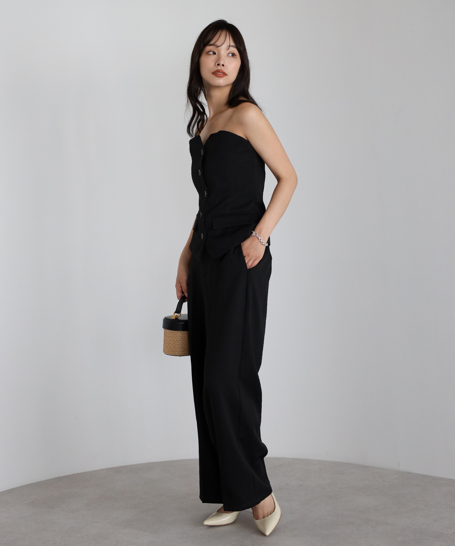 model：H165 着用サイズ：FREE