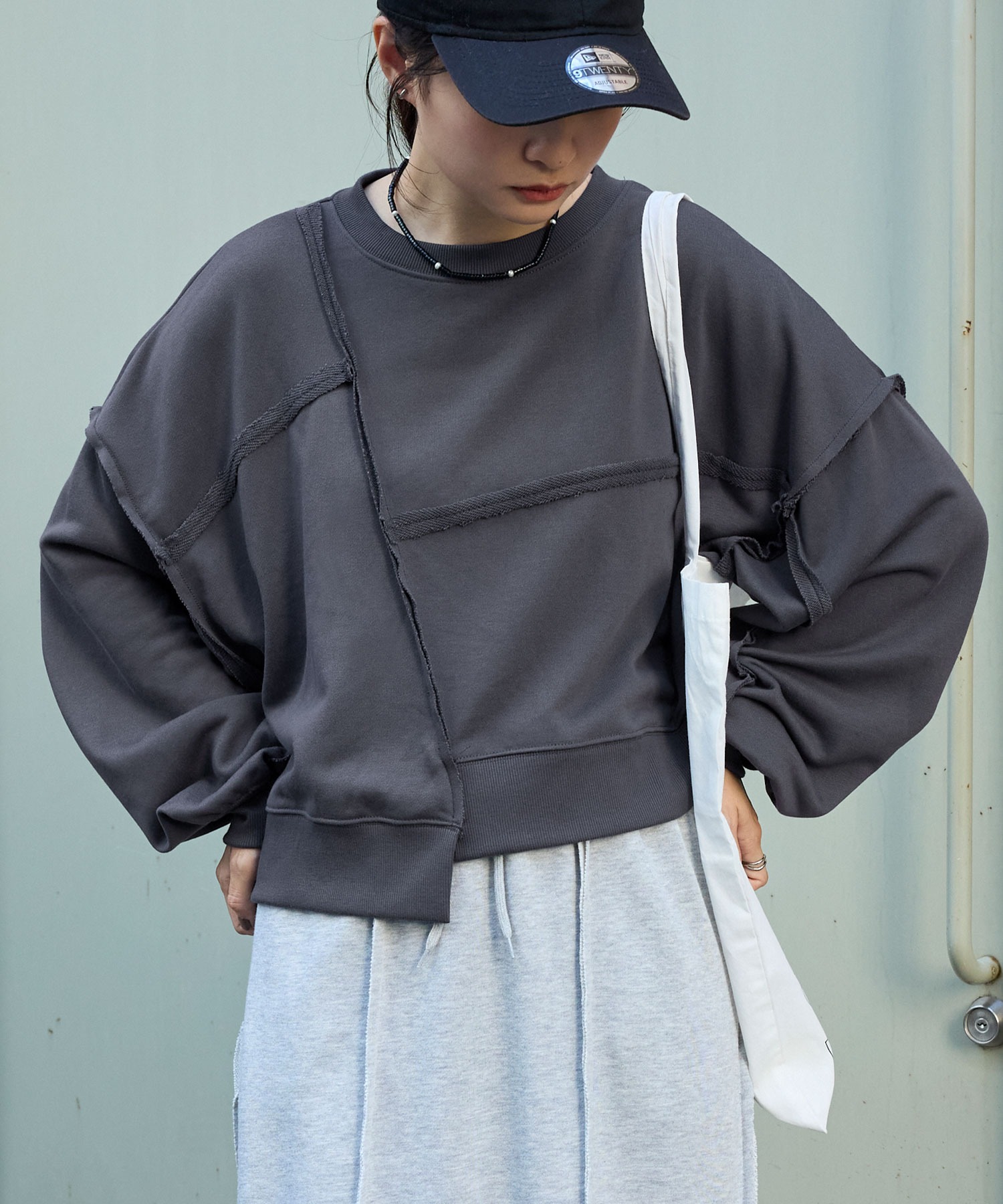 もも カットオフアウトリンキング スウェットプルオーバー MONO-MART