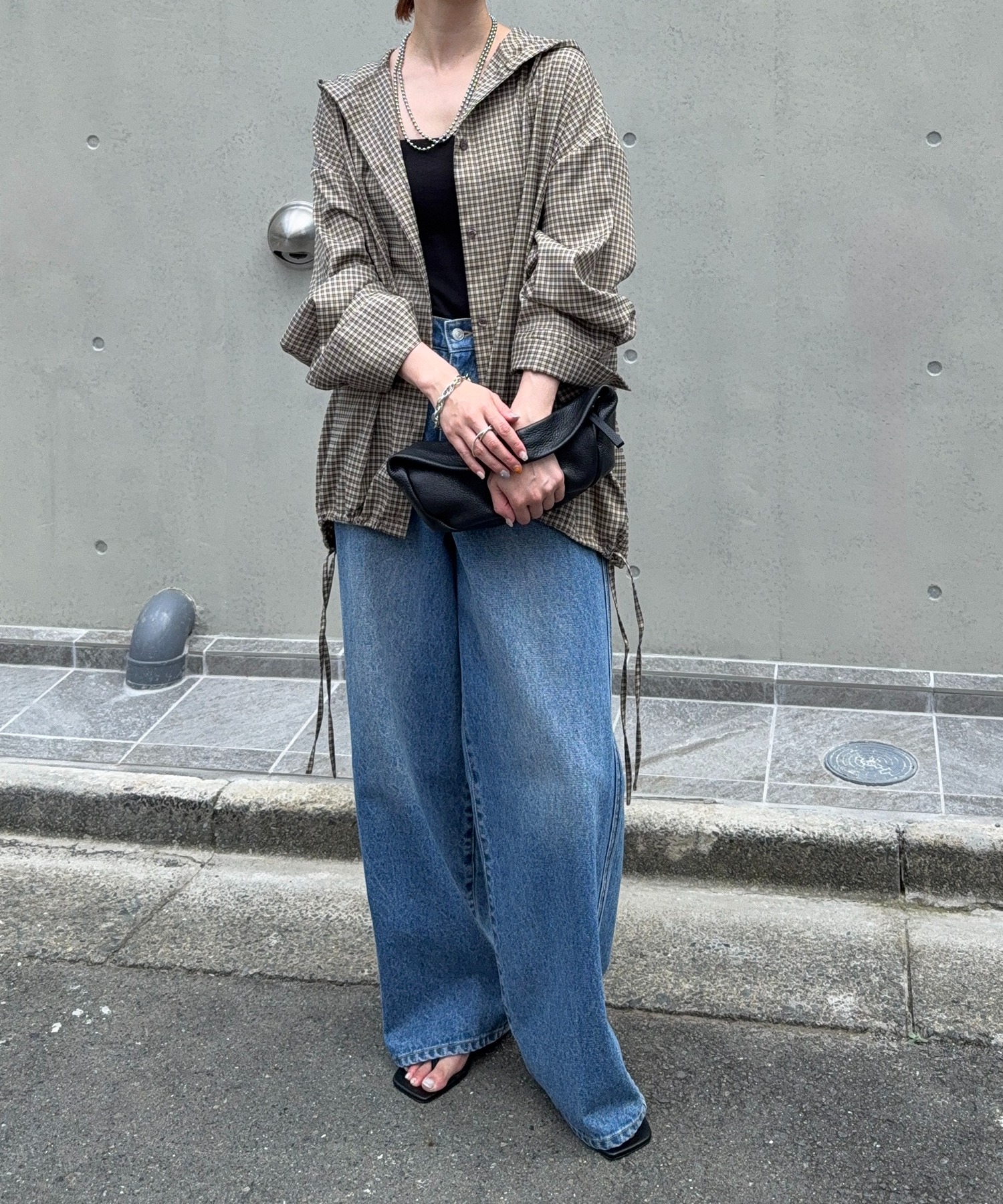 model：H166　着用サイズ：M