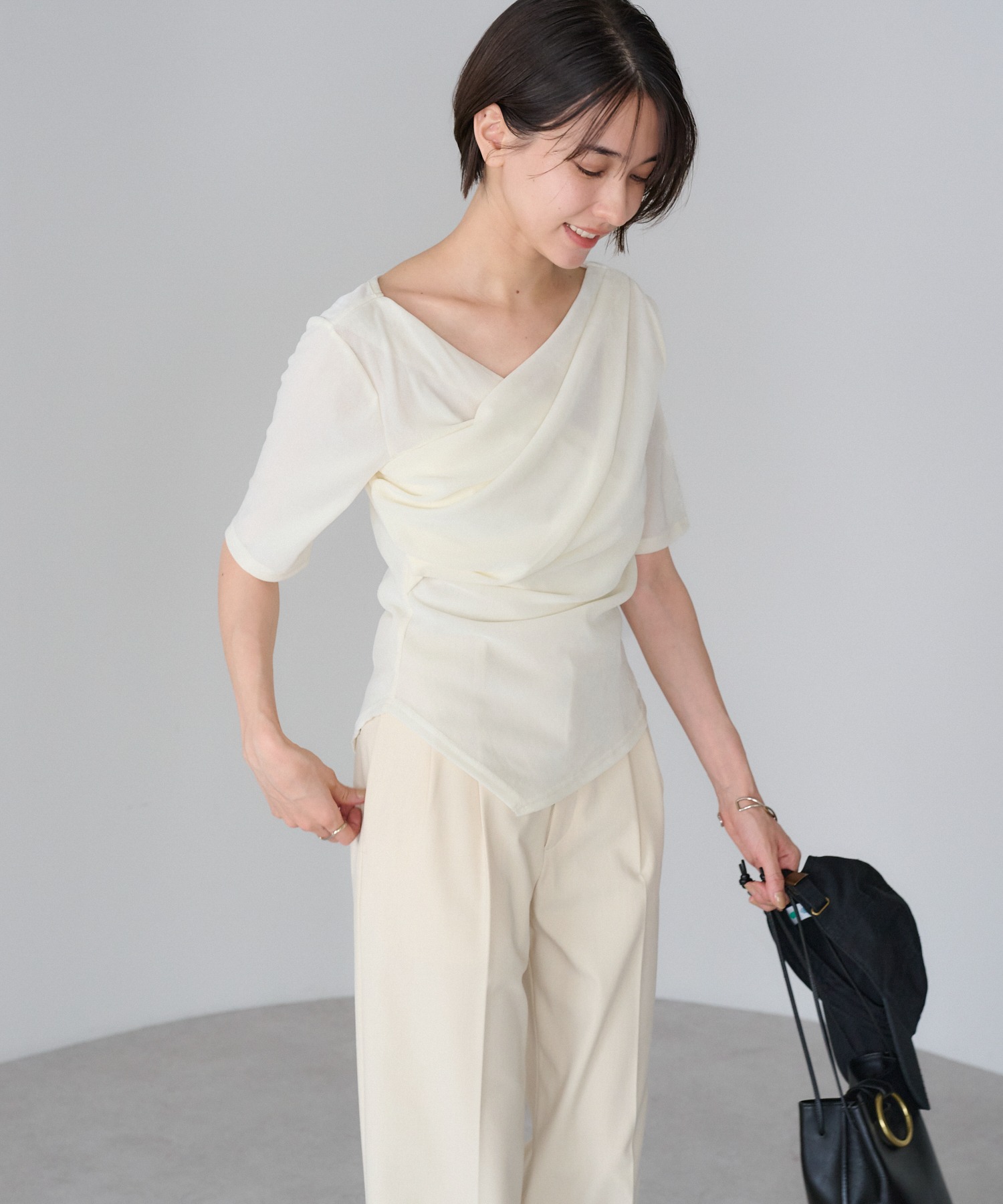 model：H163 着用サイズ：FREE
