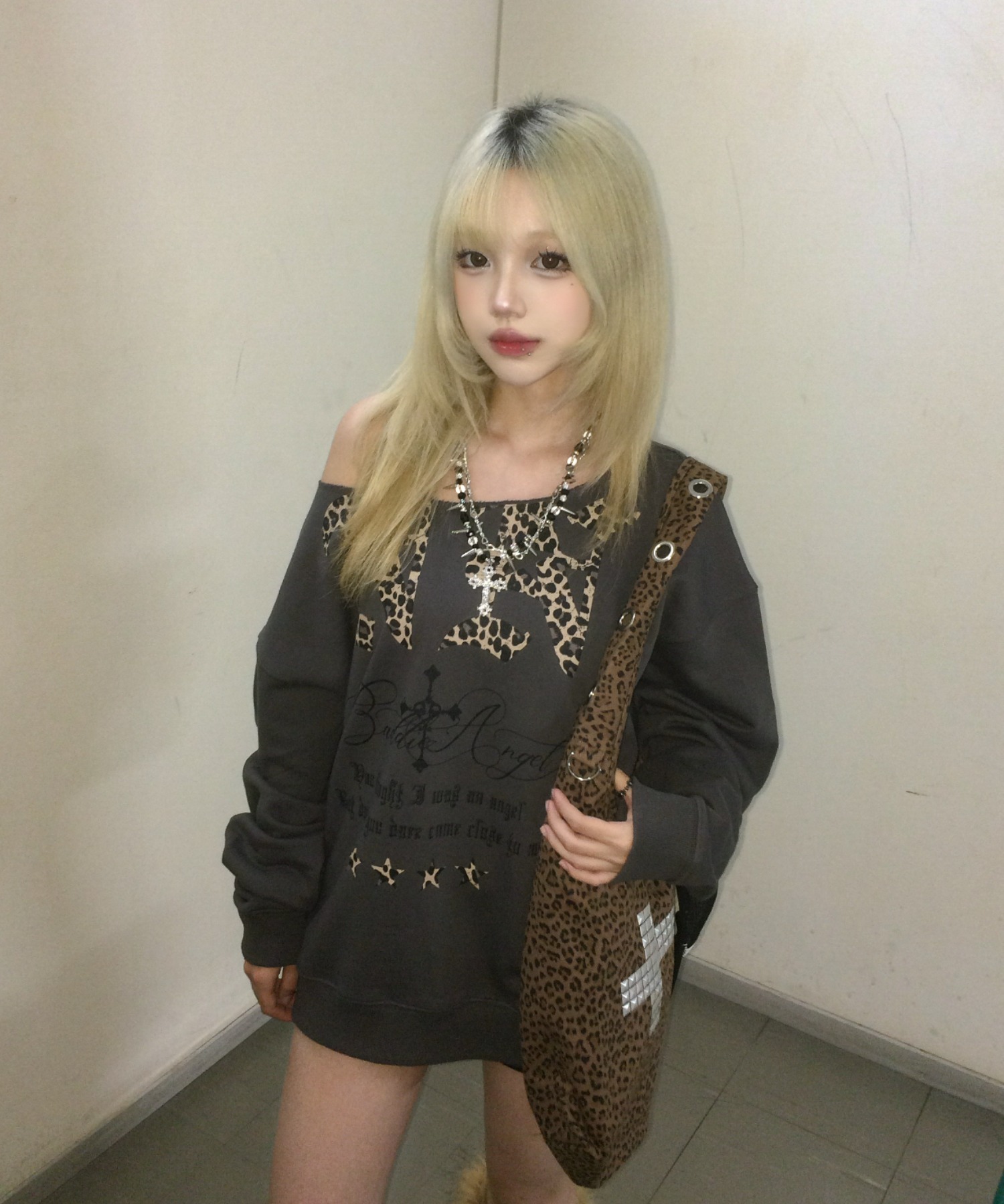 A'GEM/9 × .kom 『NIIER NOR/ニアノア』 NN OFF-SHOULDER