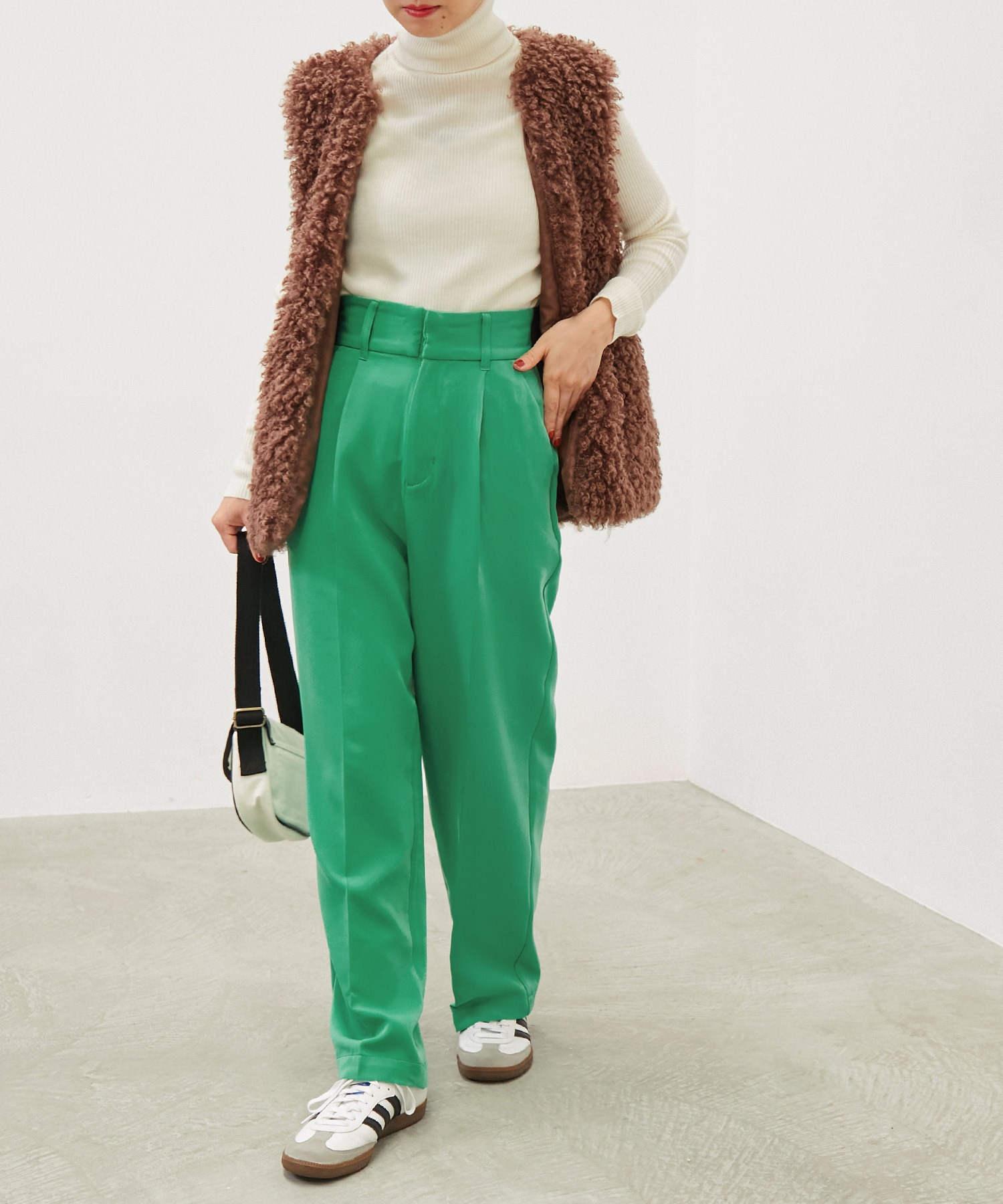 forksy.】センタープレスタックハイウエストストレートスラックス