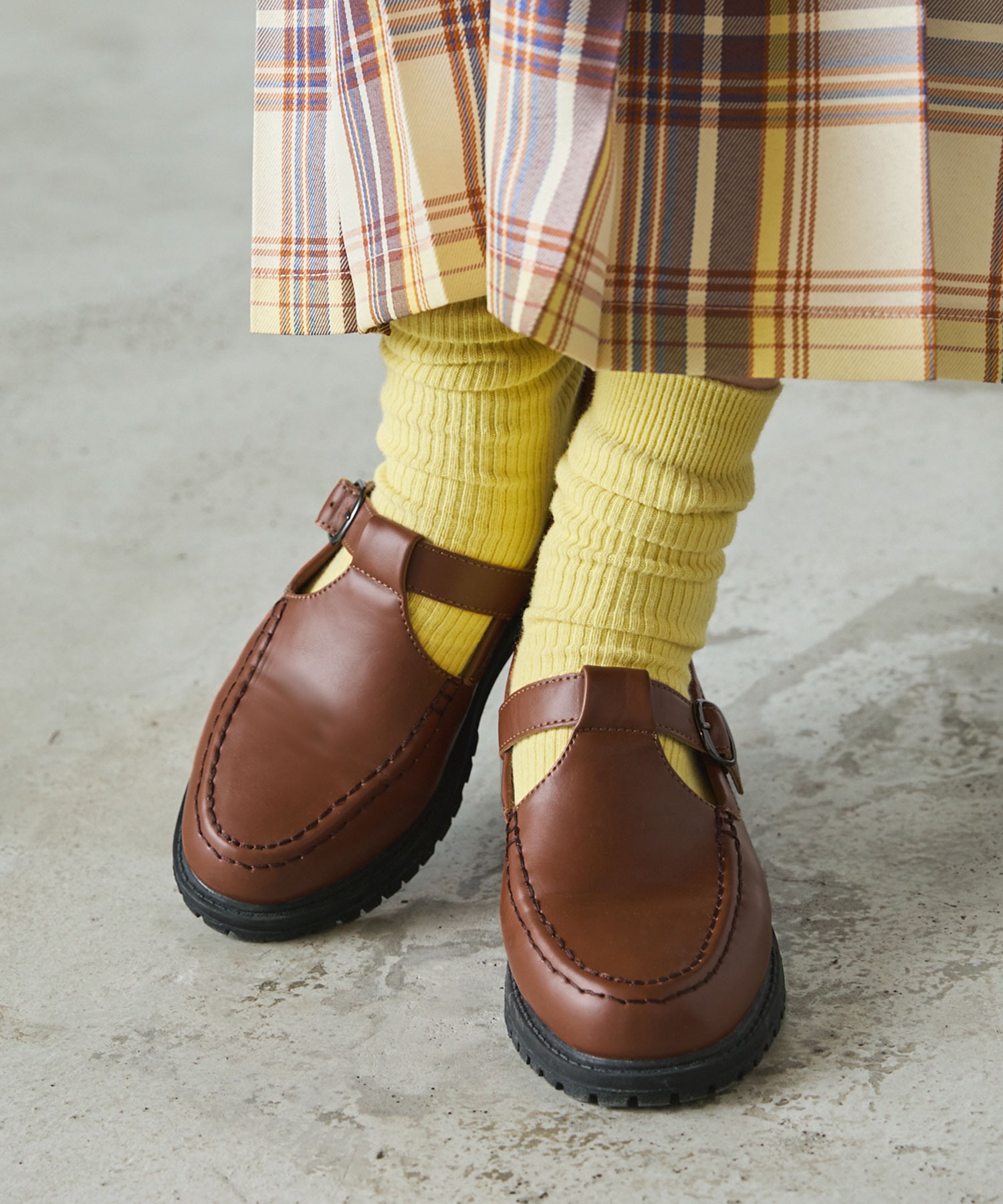 MARION TOUFET ローファー　37 ほぼ新品　美品　24cm 新品 MARION TOUFETマリオントゥッフェ シルバービット付きローファー