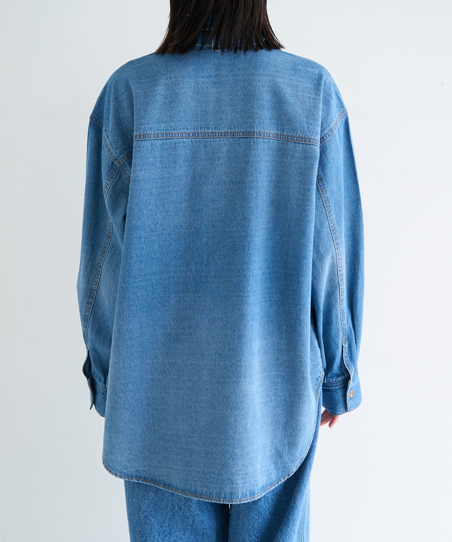 model：H166　着用サイズ：F
