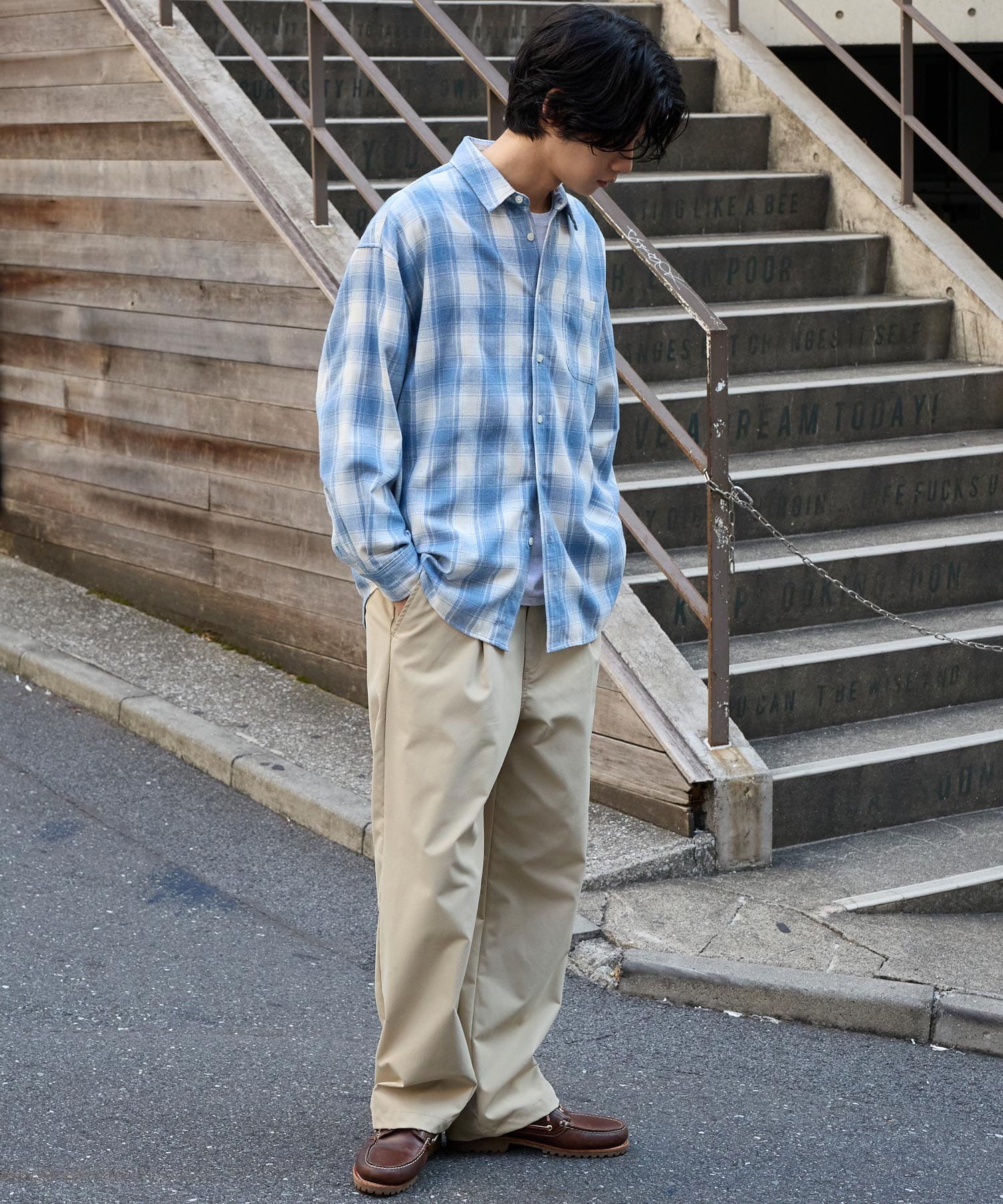 オーバーサイズ レギュラーカラーオンブレチェックシャツ MONO-MART