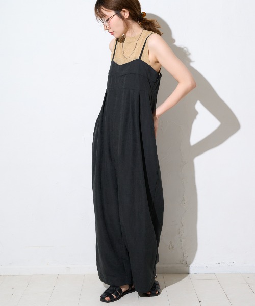 model：163cm / size：F
