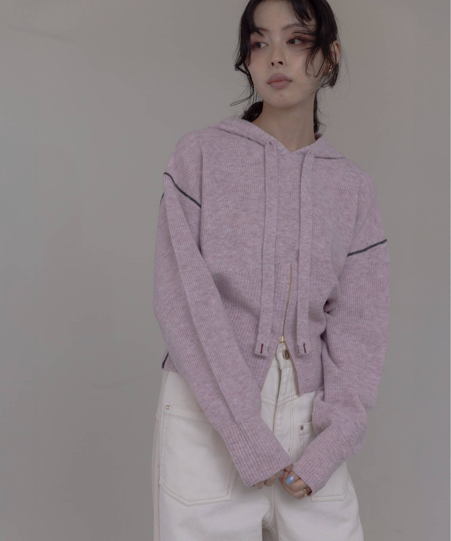 ZIPスリットフーディーニットトップス Eimee Law│Eimee Law & LHELBIE