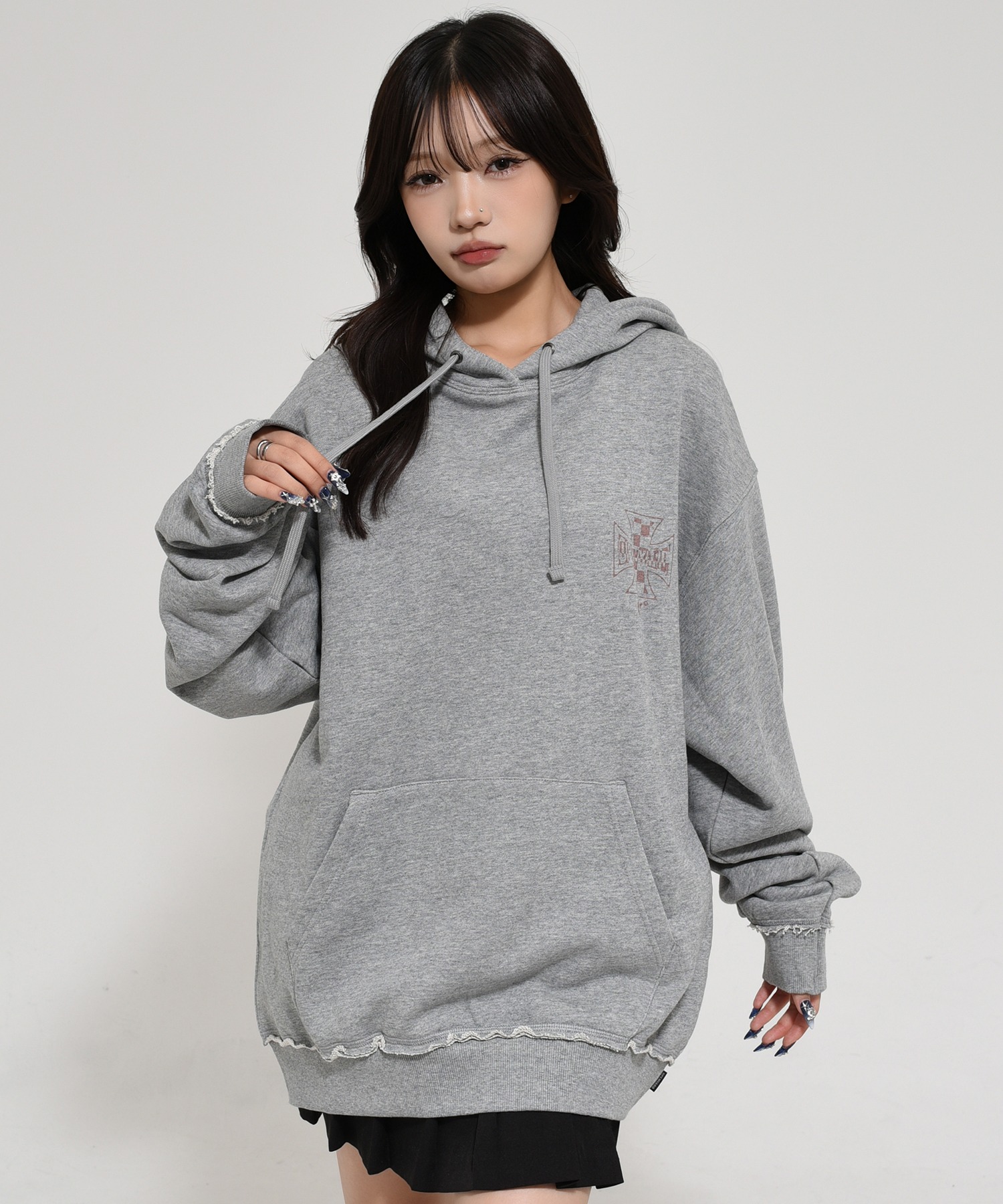 ★OY★CHECK CROSS HOODIE - BLACK★正規品/韓国直送料込/人気 OY/オーワイ』 CHECK CROSS HOODIE/チェッククロスプルオーバー