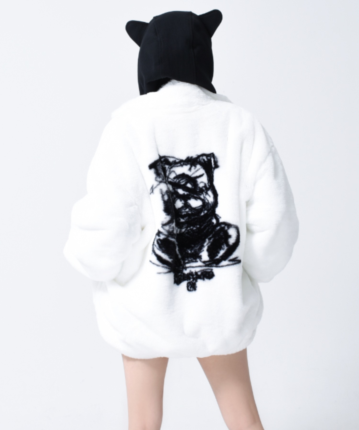 OY/オーワイ』 BACK SKETCH ODOLLY FUR JACKET/バックステッチ