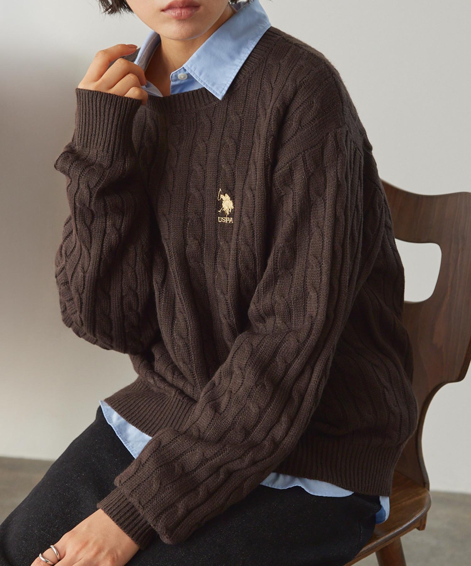 U.S. POLO ASSN. /ユーエスポロアッスン 別注ワンポイント刺繍　ケーブルニットプルオーバー