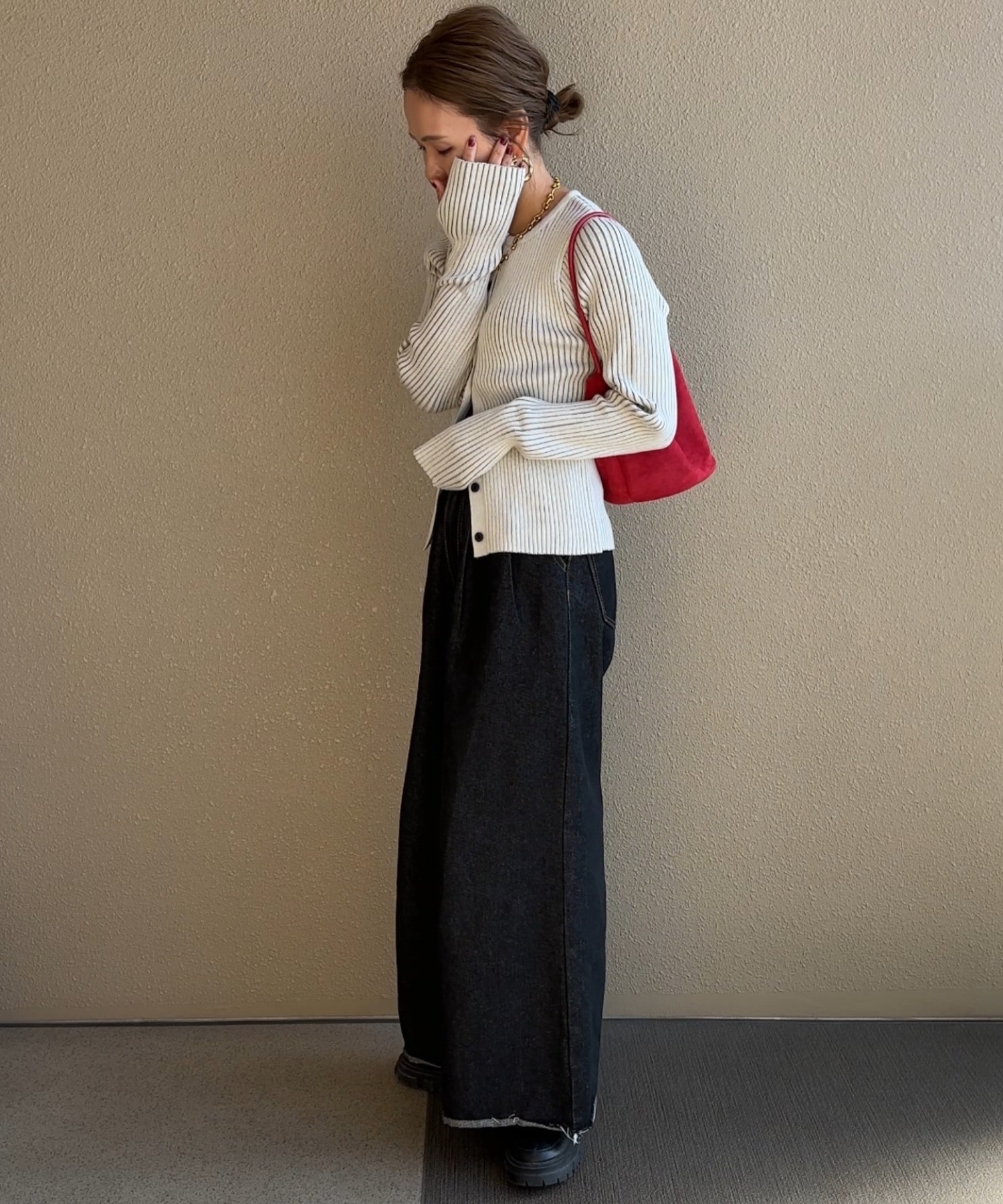 model：H152 着用サイズ：FREE