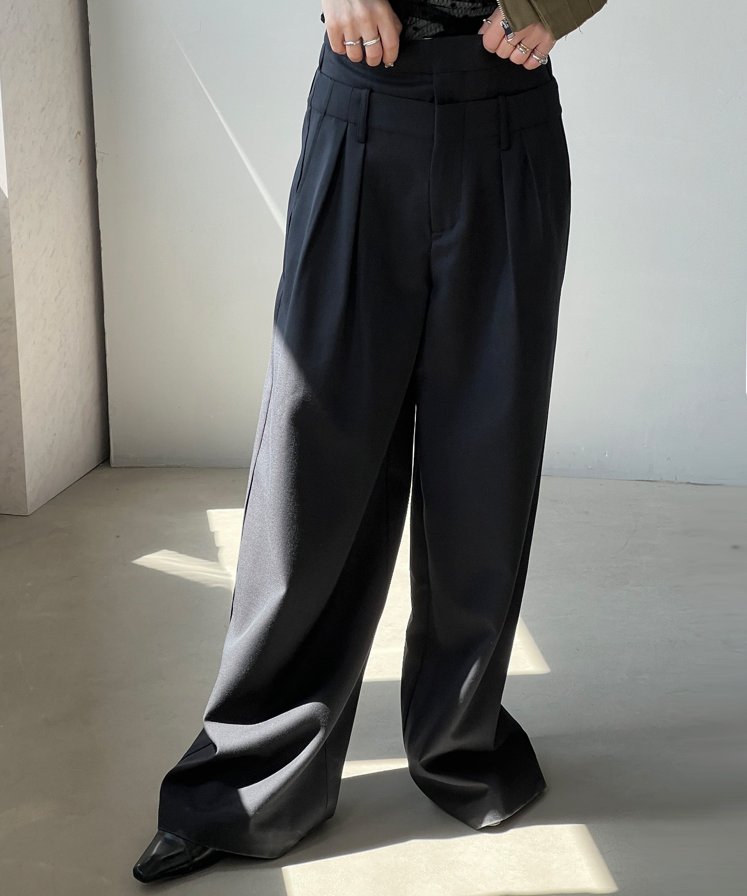 YOUYILIN】ダブルウエスト 2タックスラックス CHYOUW25s022