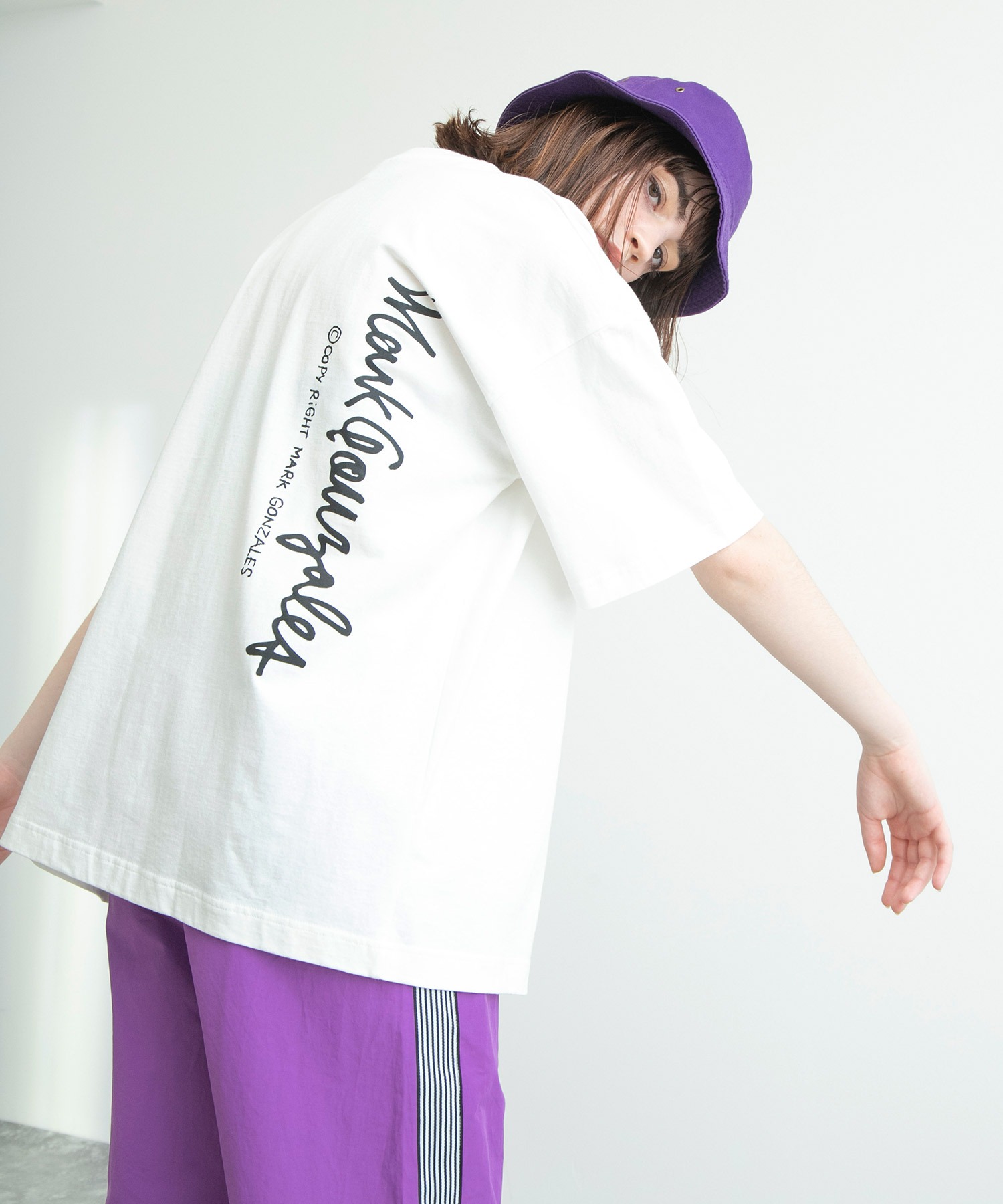 Mark Gonzales マークゴンザレス Emma Clothes別注 ビッグシルエットロゴ刺繍 バックプリント 半袖 Tee 背面プリント Emma Clothes Emma Clothes エマクローズ 公式オンラインストア