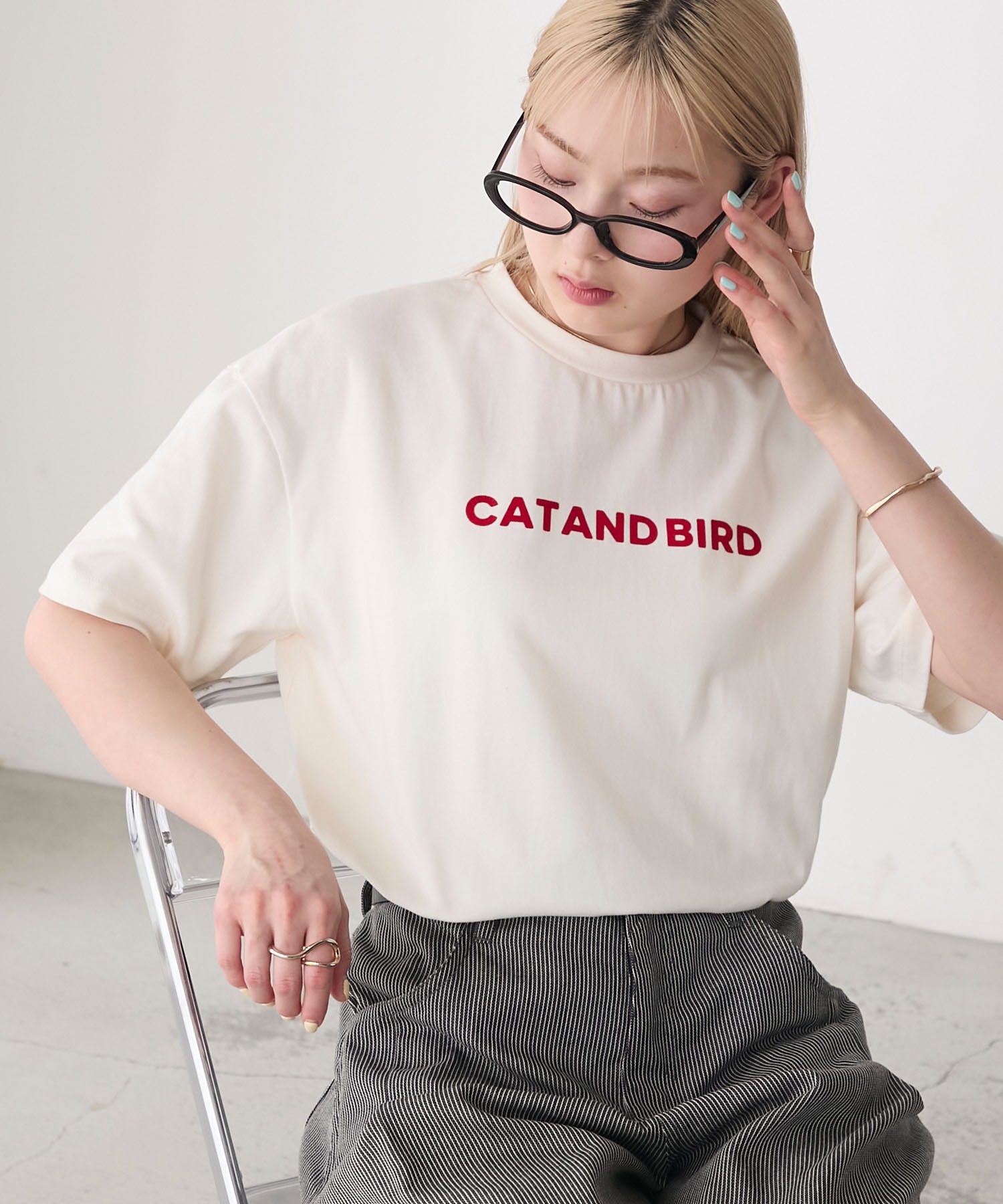 フロッキーロゴプリントTシャツ トップス プリント 柄トップス 366702 forksy.】フロッキーロゴプリントTシャツ forksy.│MONO-MART