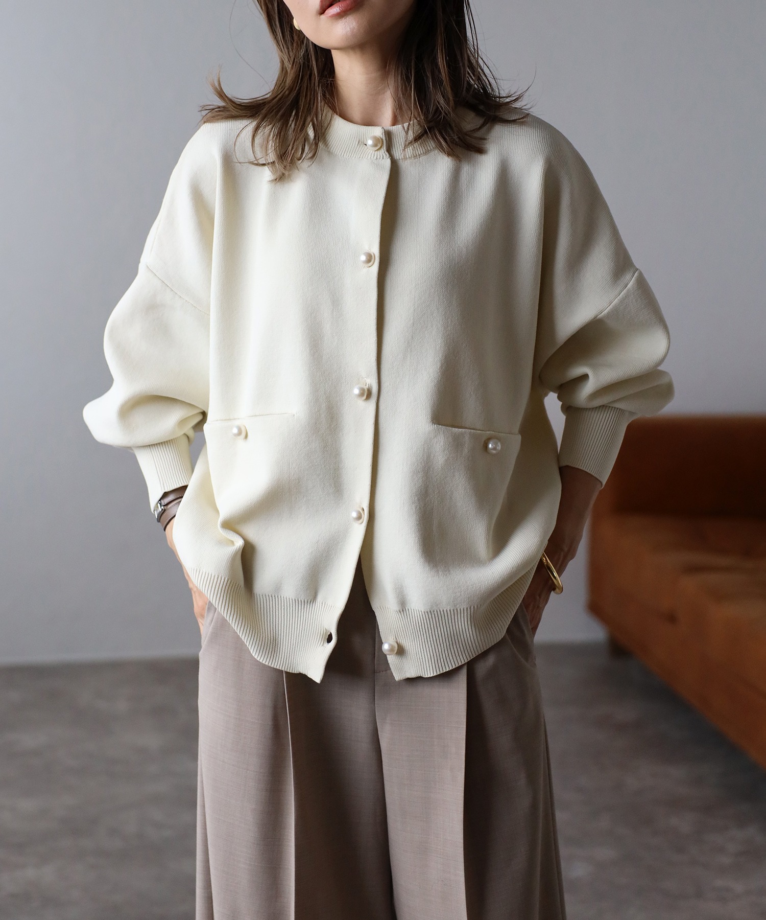 model：H165 着用サイズ：FREE